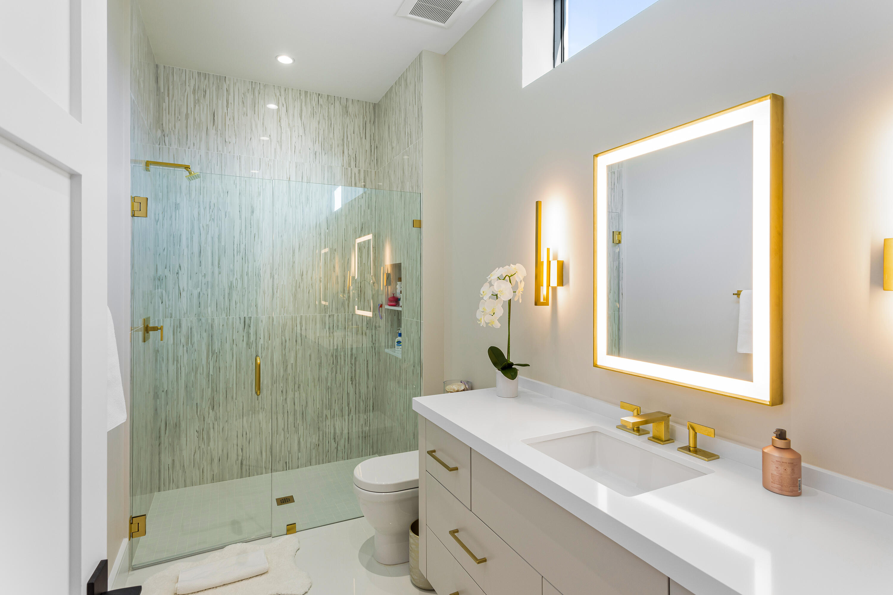 1260 S Ocean Boulevard