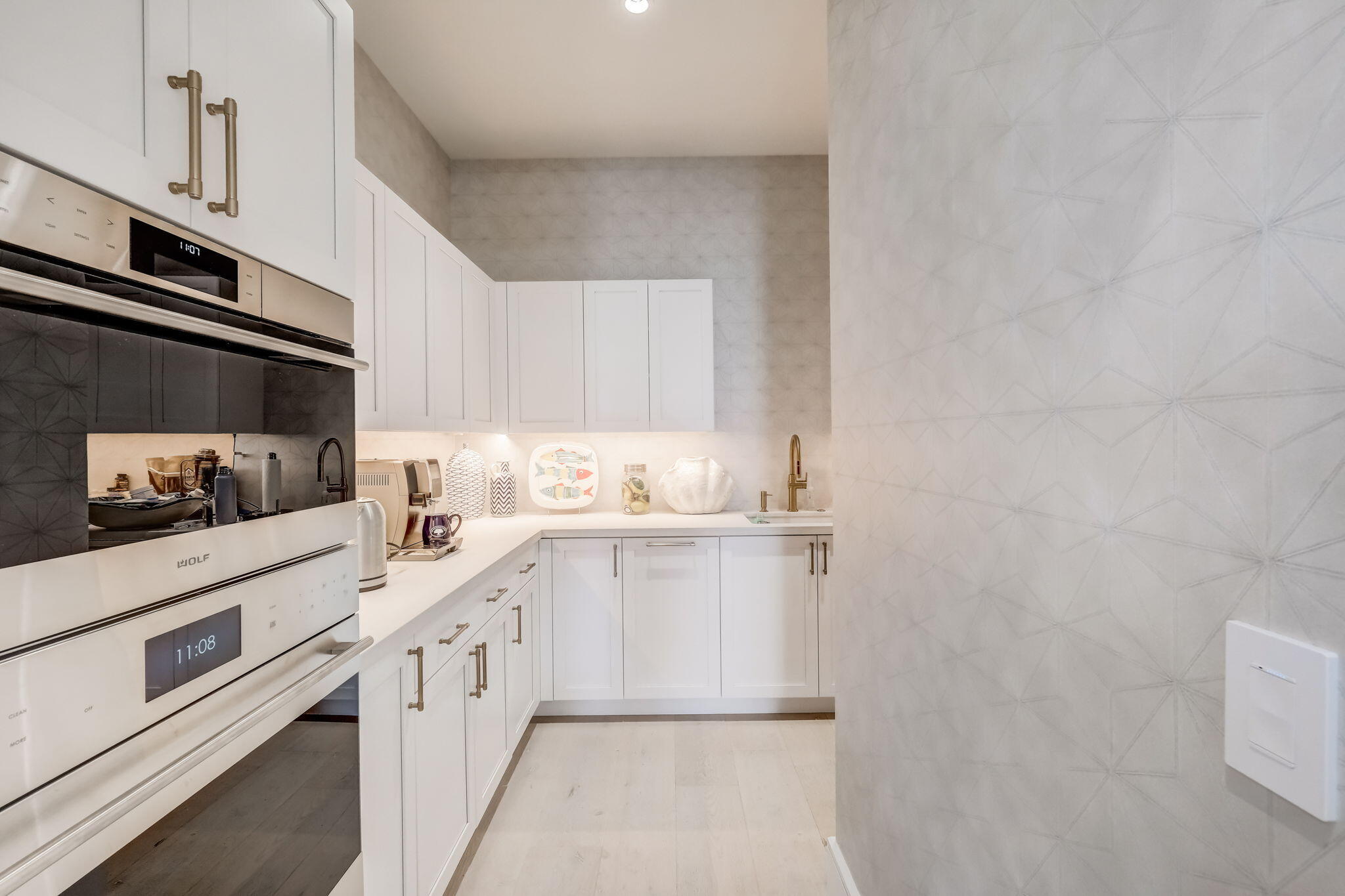 1260 S Ocean Boulevard