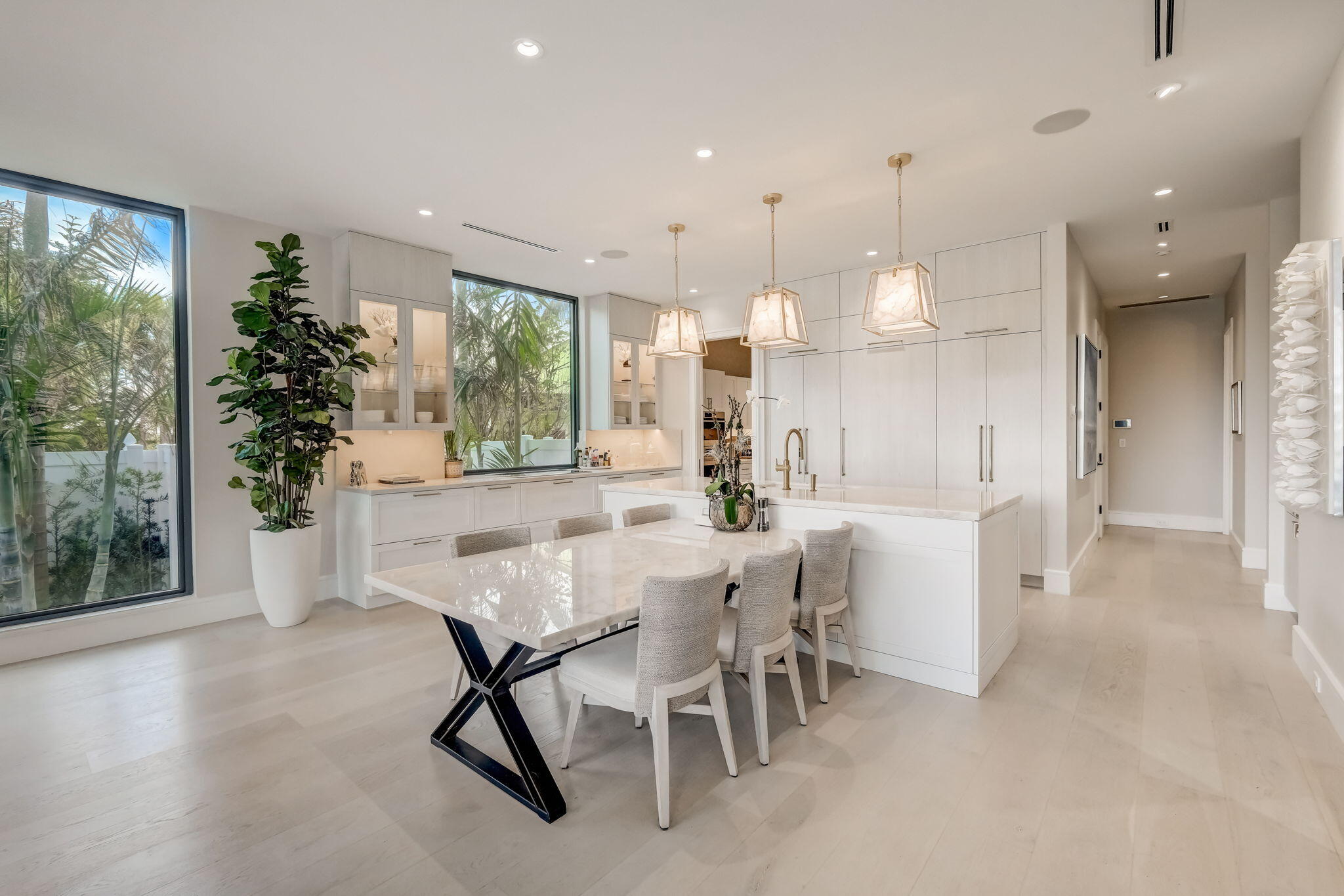 1260 S Ocean Boulevard