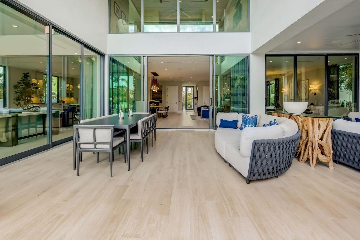 1260 S Ocean Boulevard