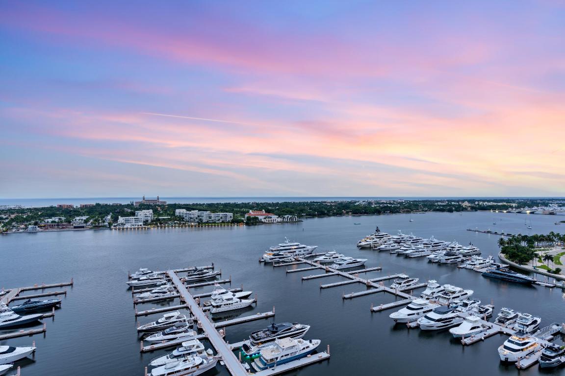 400 N Flagler Drive Unit: Ph-D2