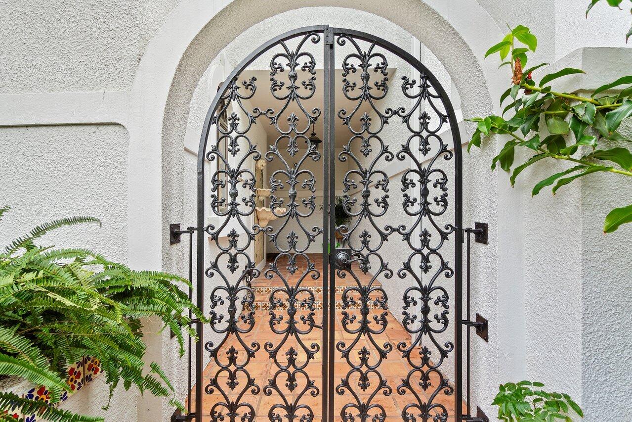 5580 N Ocean Boulevard 29f