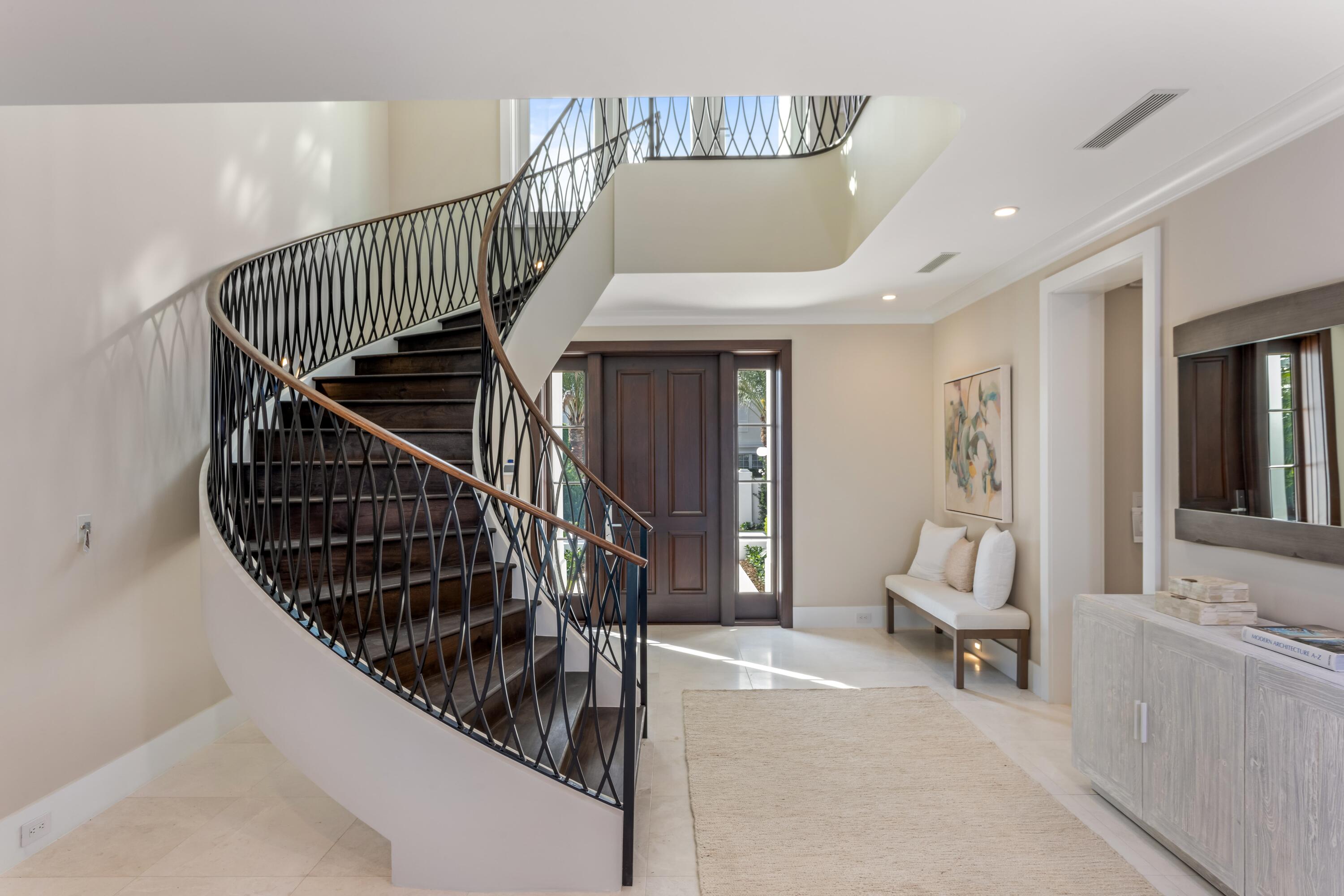 584 Island Drive