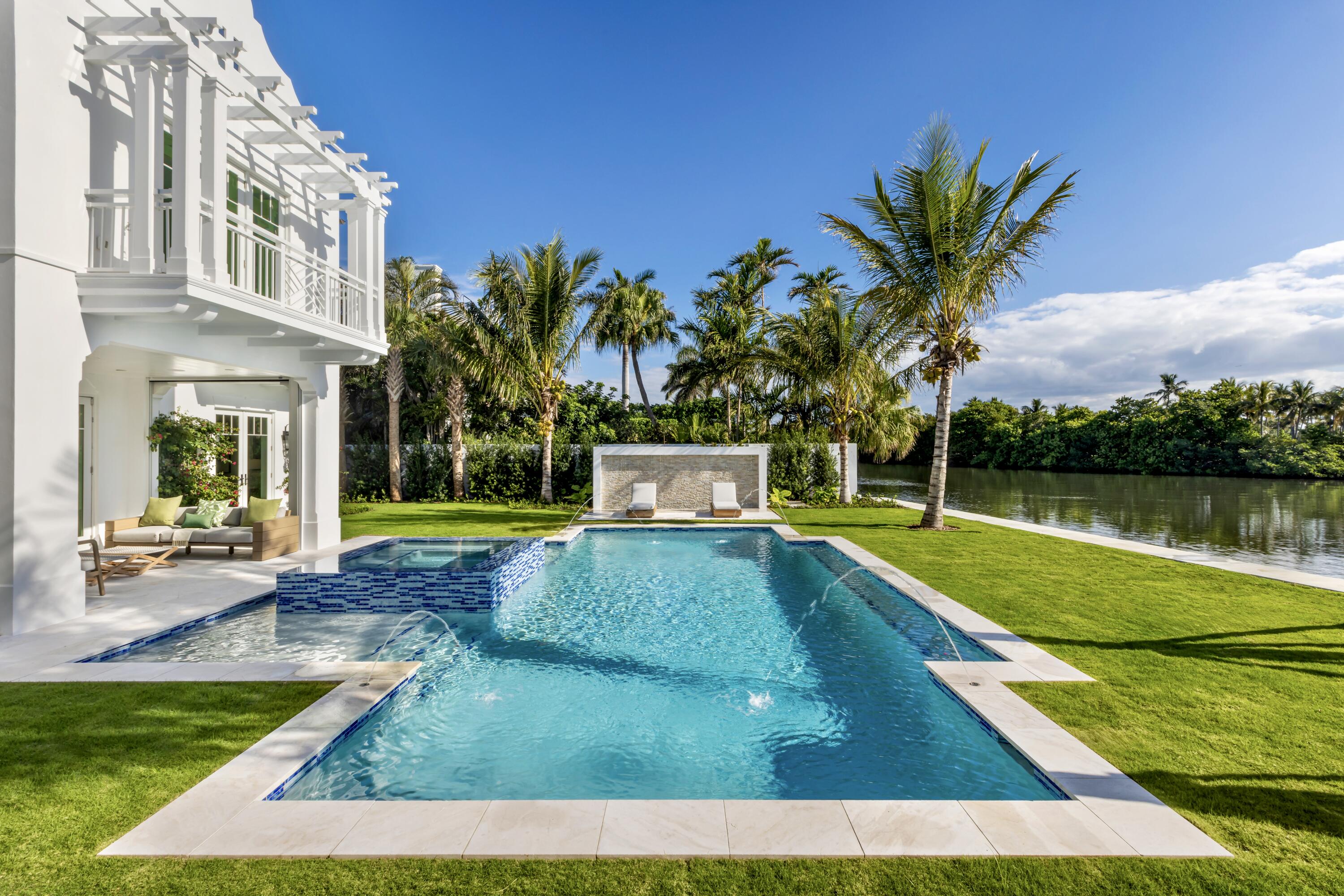 584 Island Drive