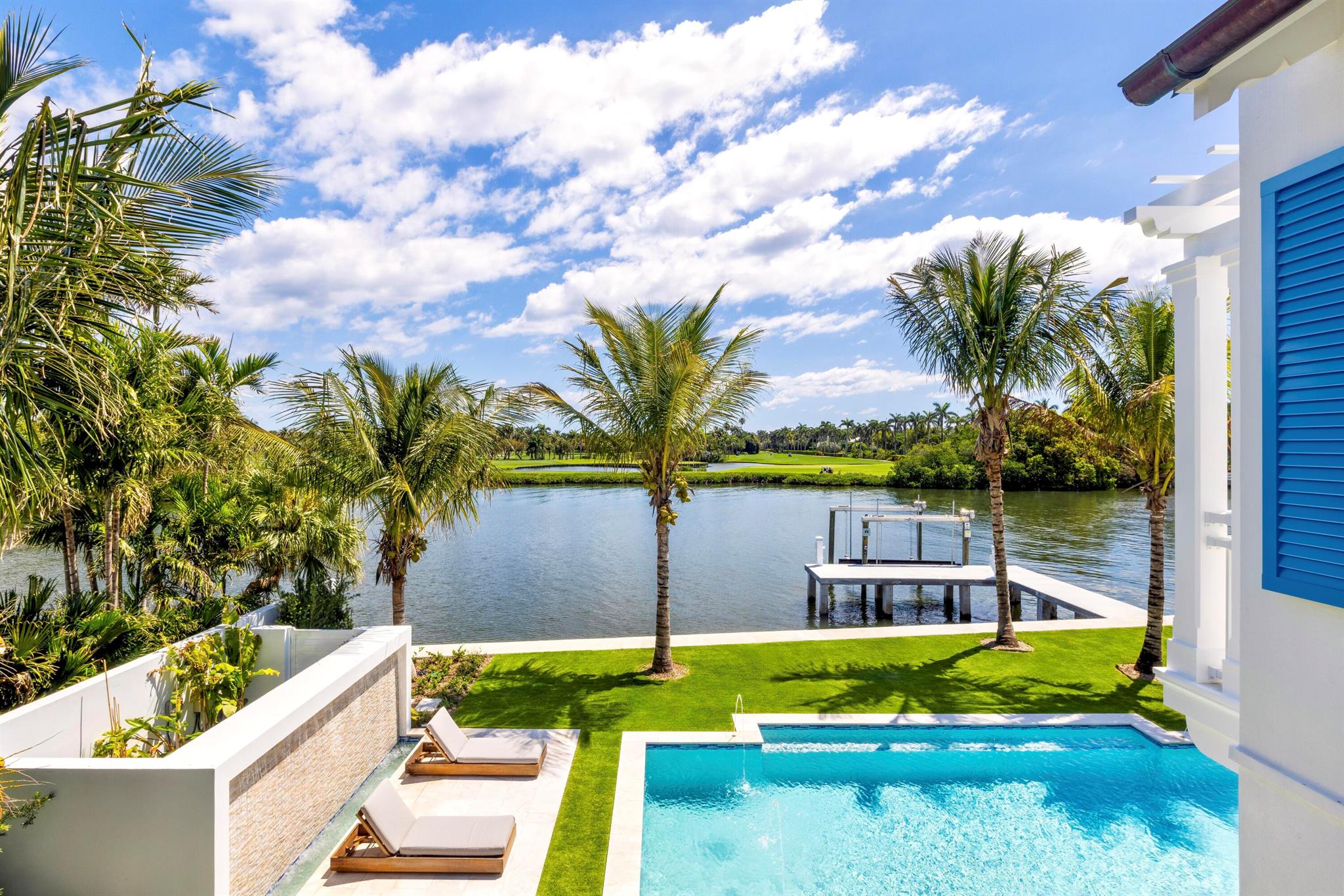 584 Island Drive