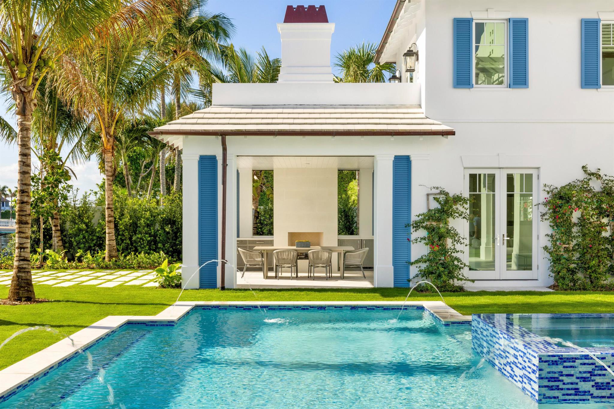 584 Island Drive