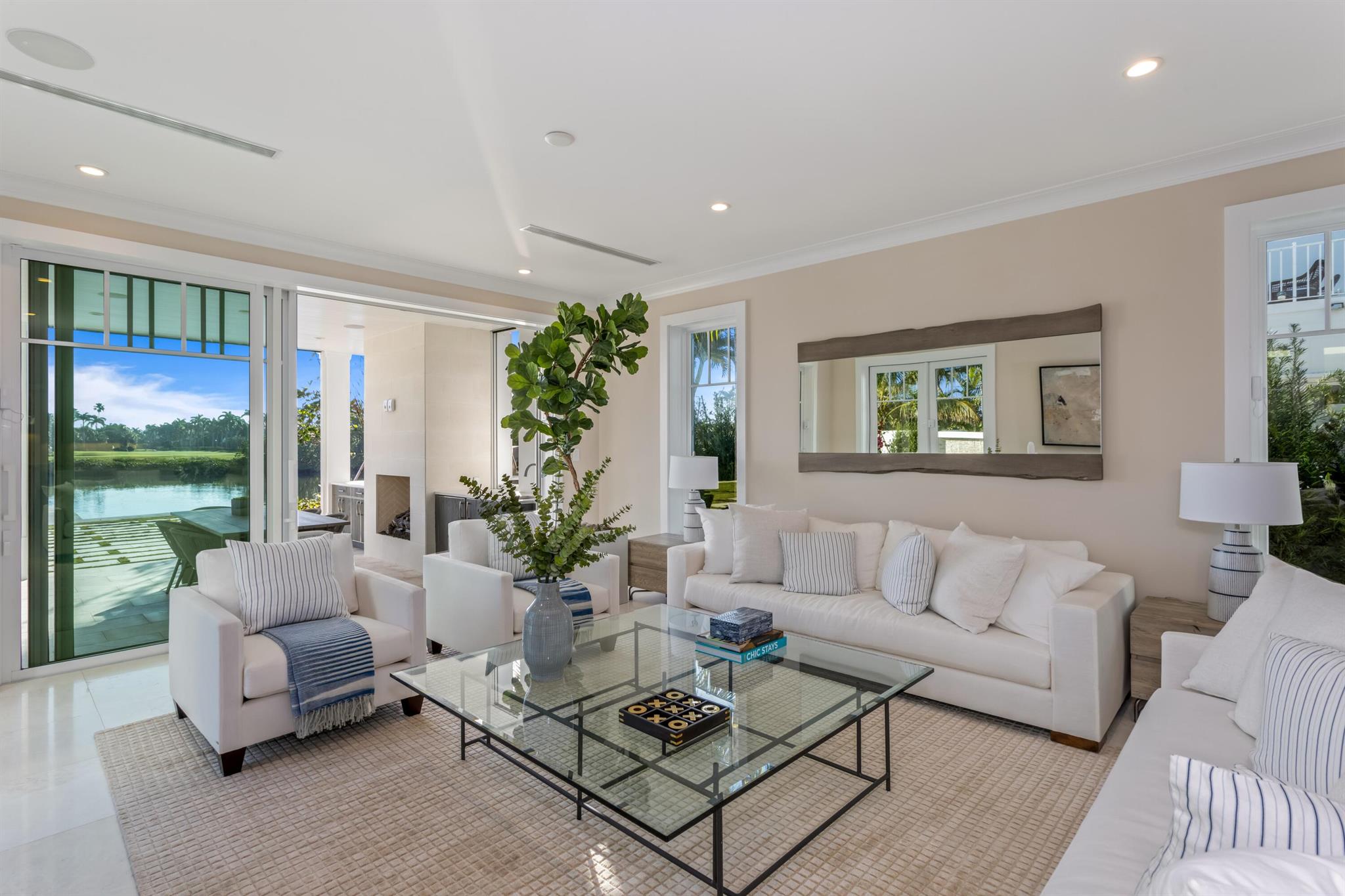 584 Island Drive