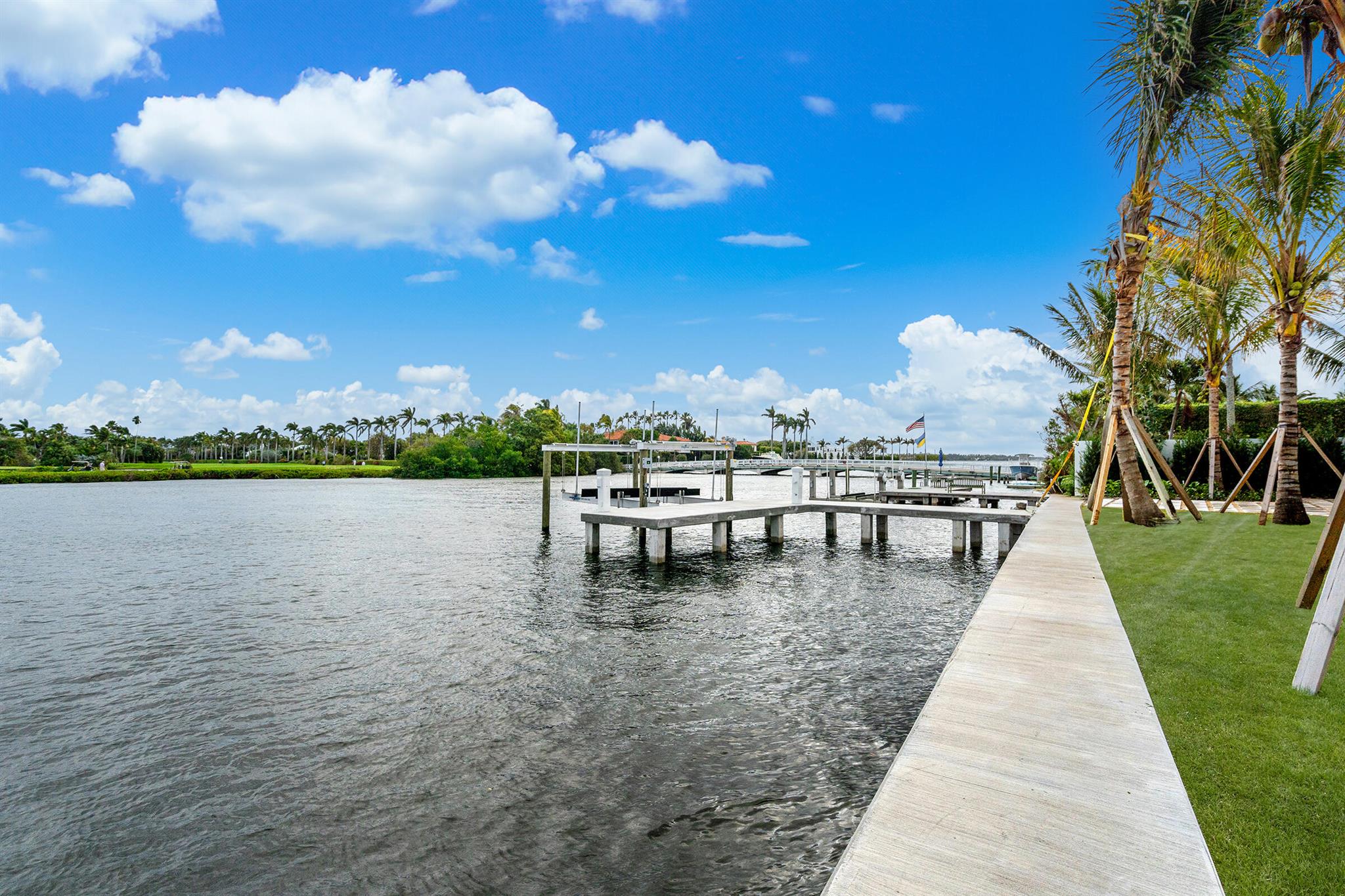 584 Island Drive