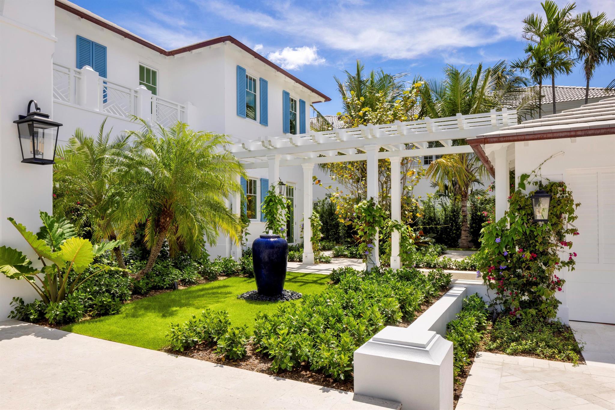 584 Island Drive