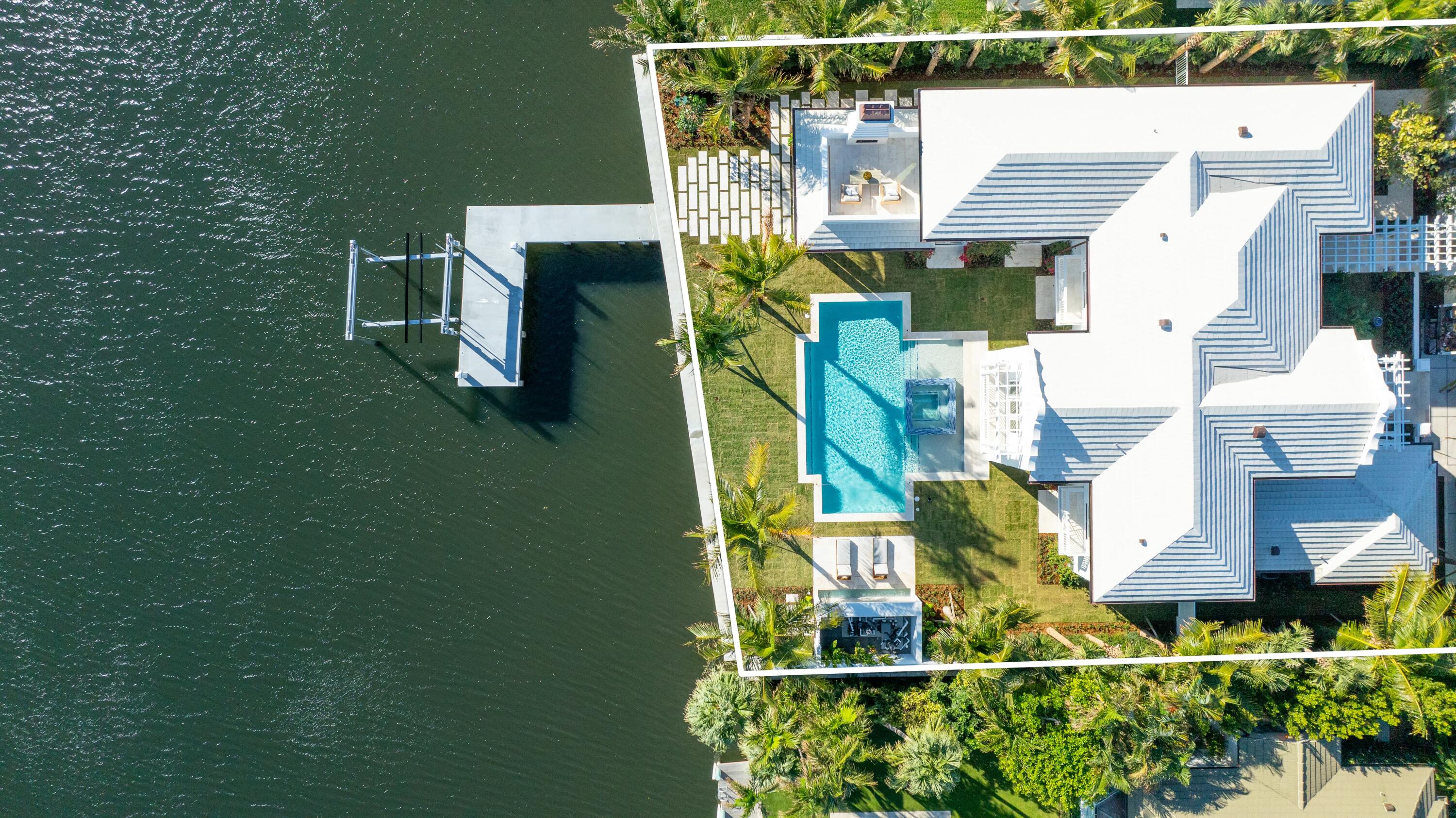 584 Island Drive