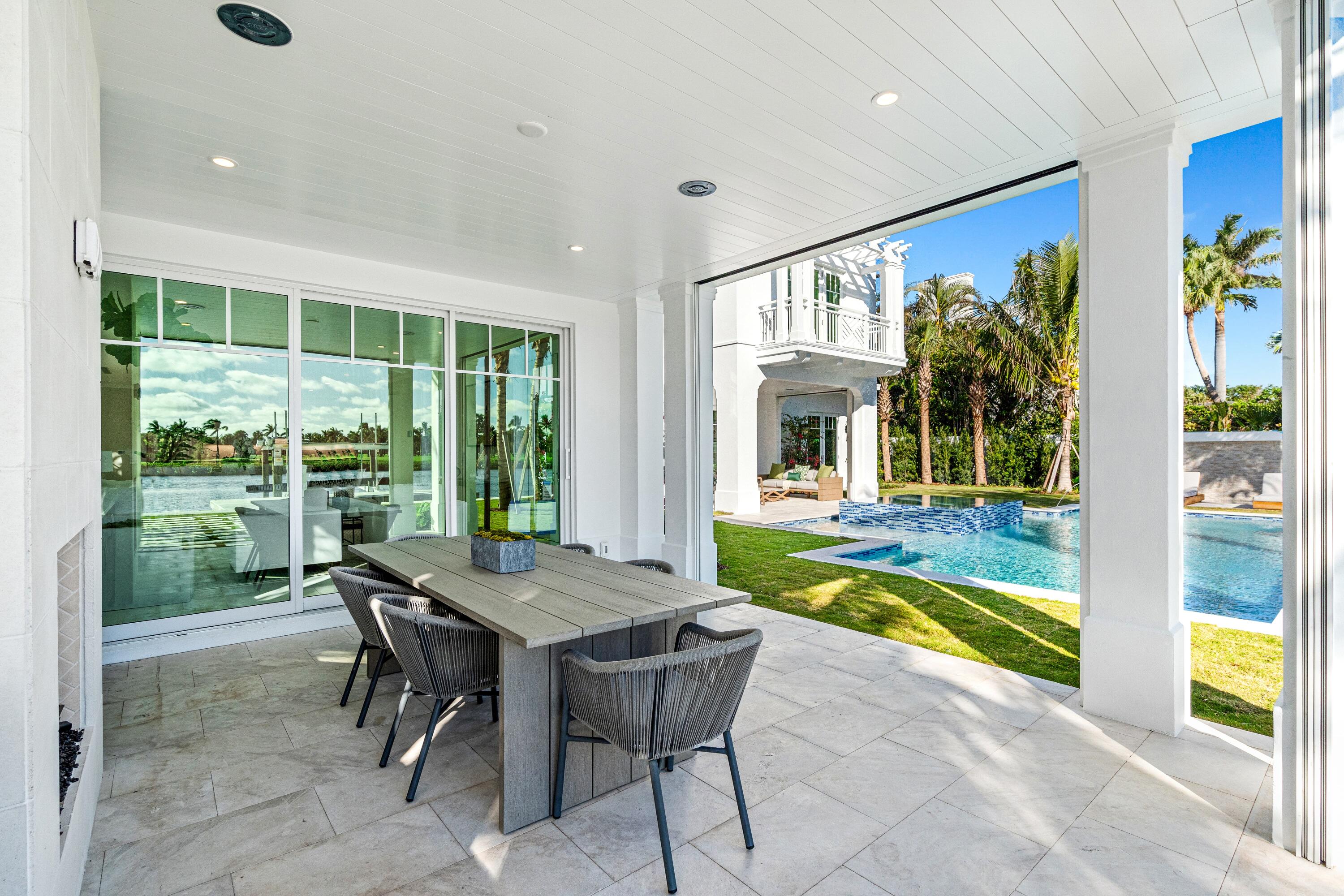 584 Island Drive