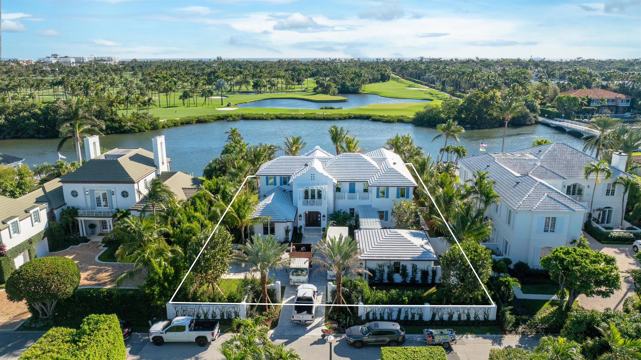 584 Island Drive