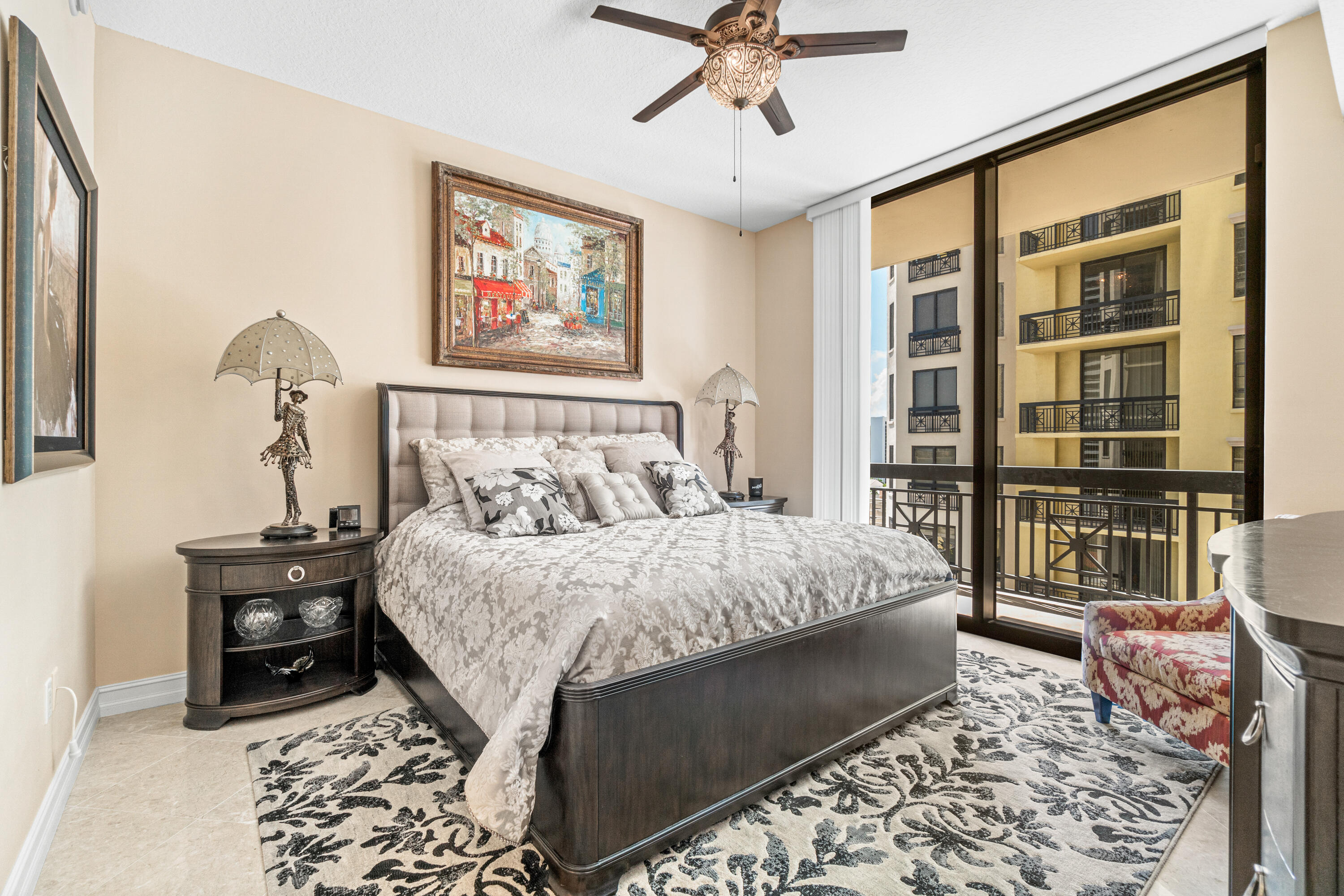 701 S Olive Avenue 715