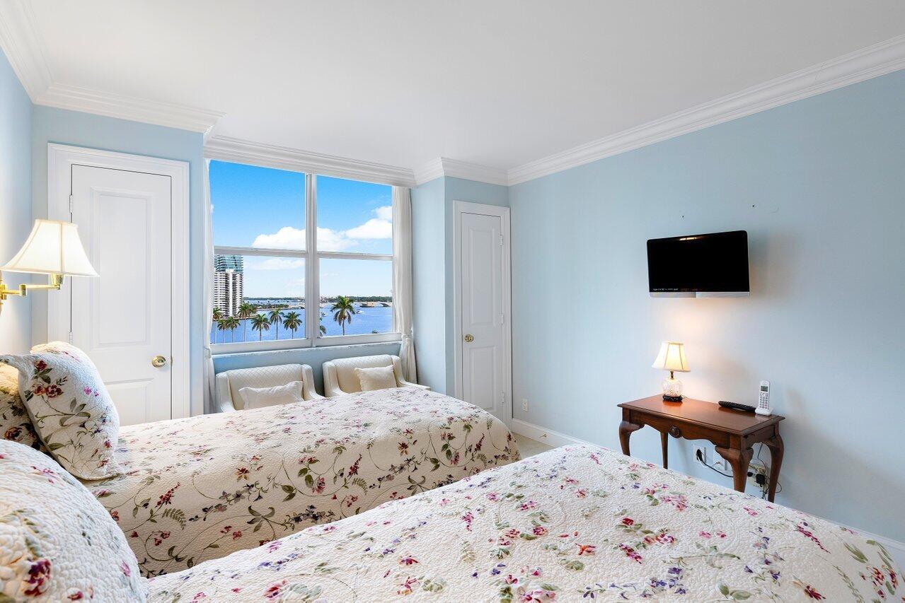 1801 S Flagler Drive 803