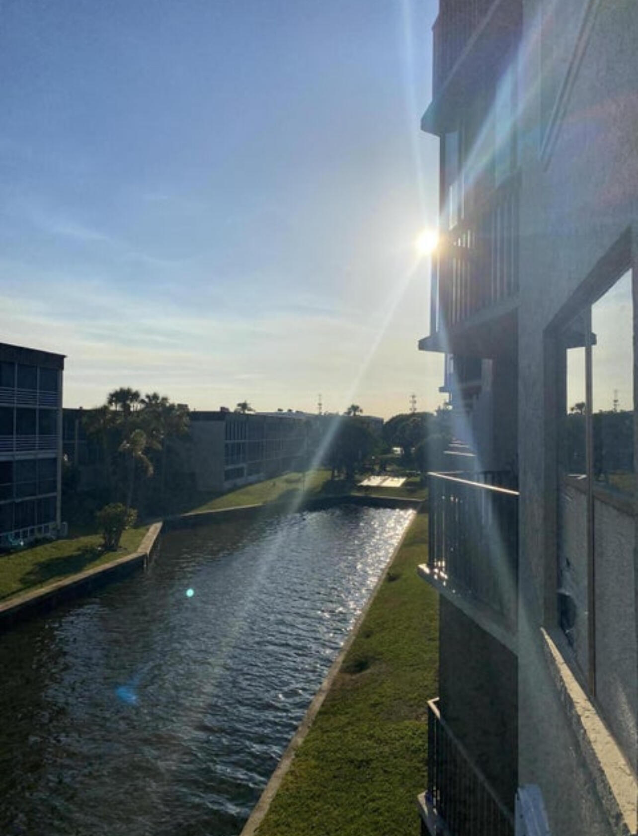 896 N Federal Highway 332