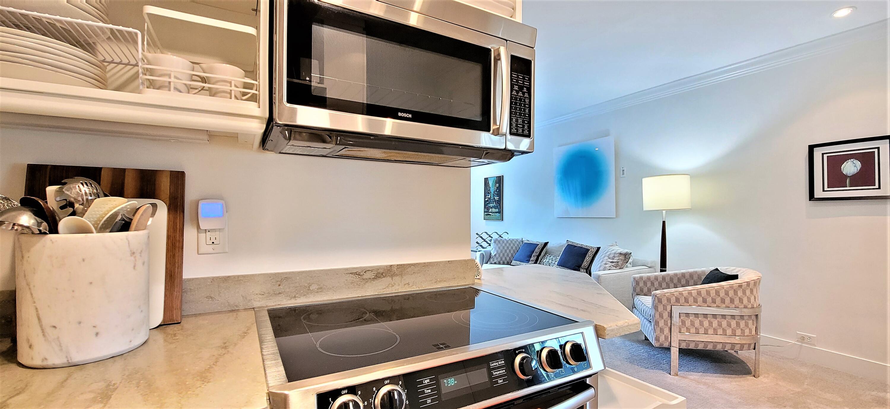 122 Peruvian Avenue 14-A