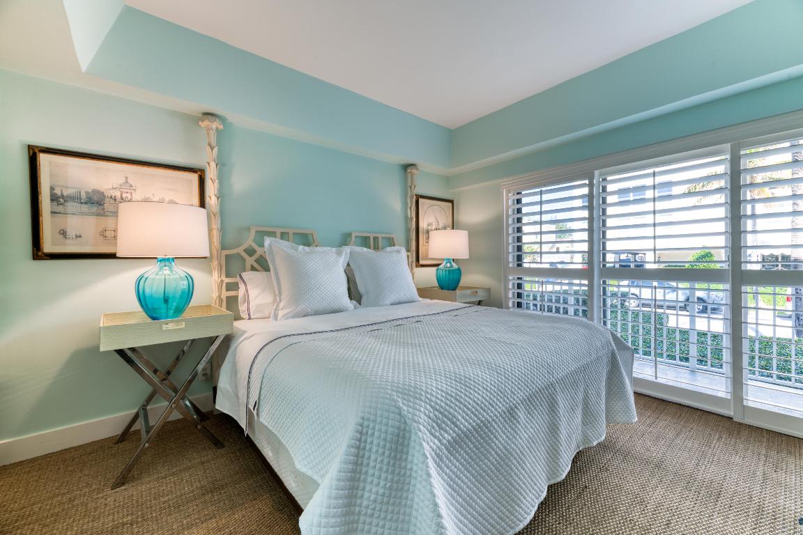 350 S Ocean Boulevard 105