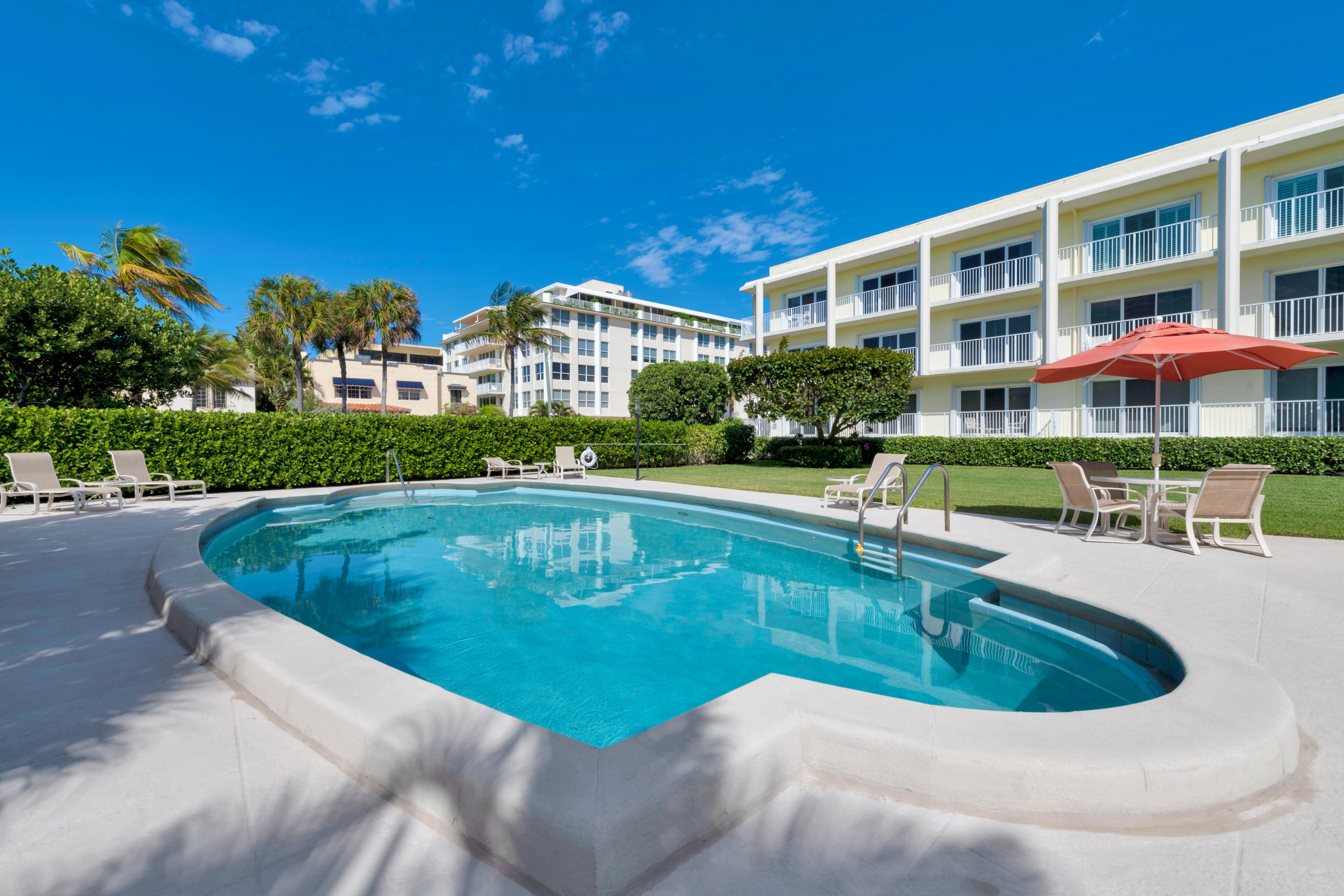 350 S Ocean Boulevard 105