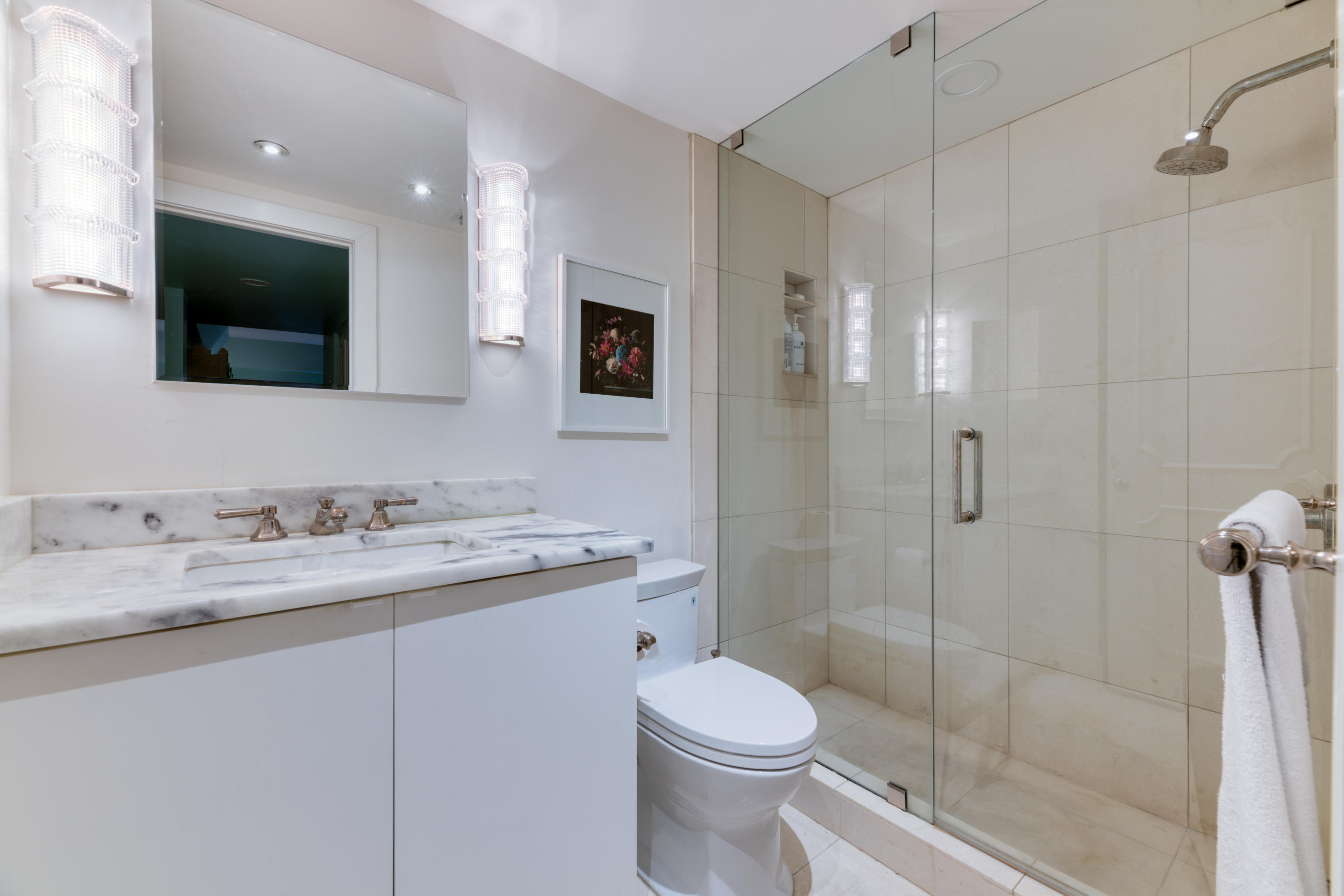 350 S Ocean Boulevard 105