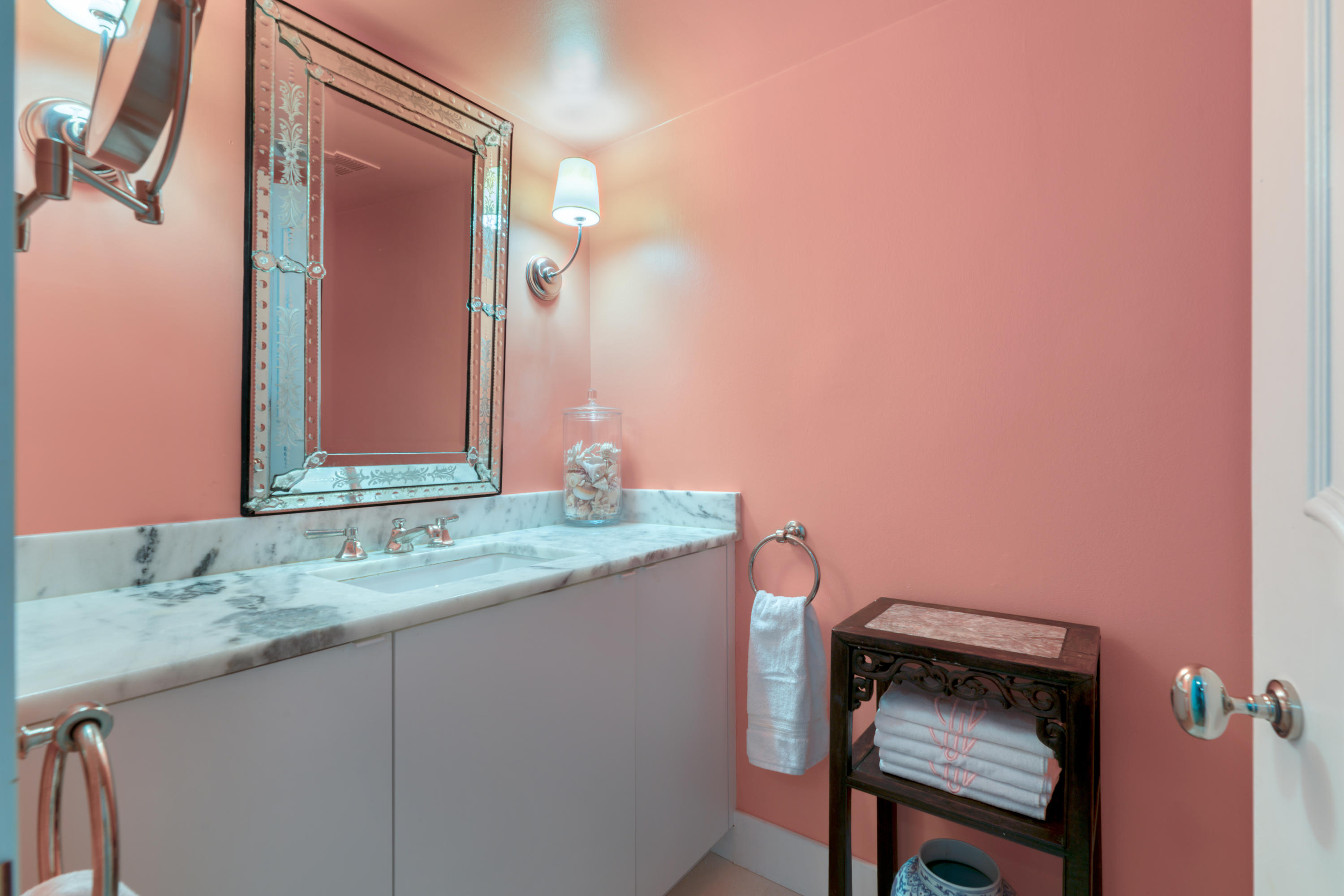 350 S Ocean Boulevard 105