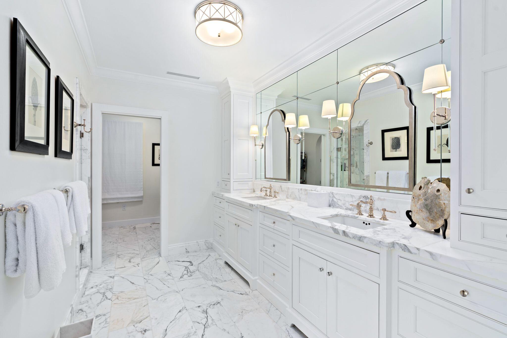 123 Australian Avenue