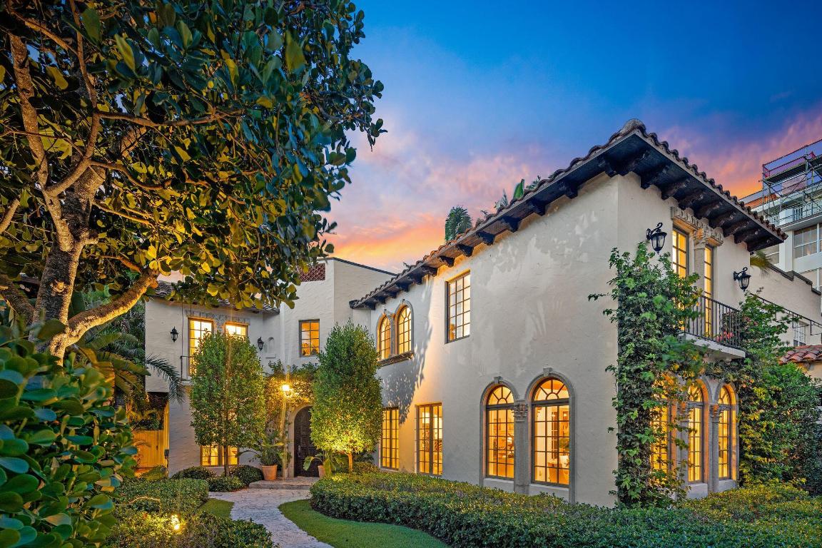 123 Australian Avenue