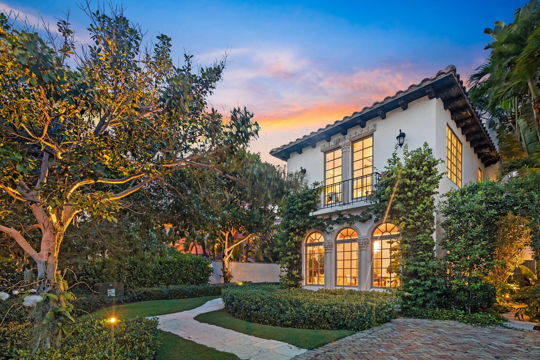 123 Australian Avenue