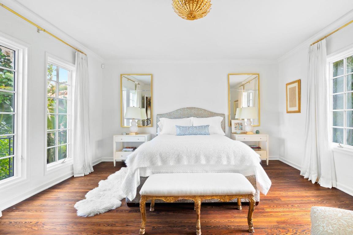 123 Australian Avenue