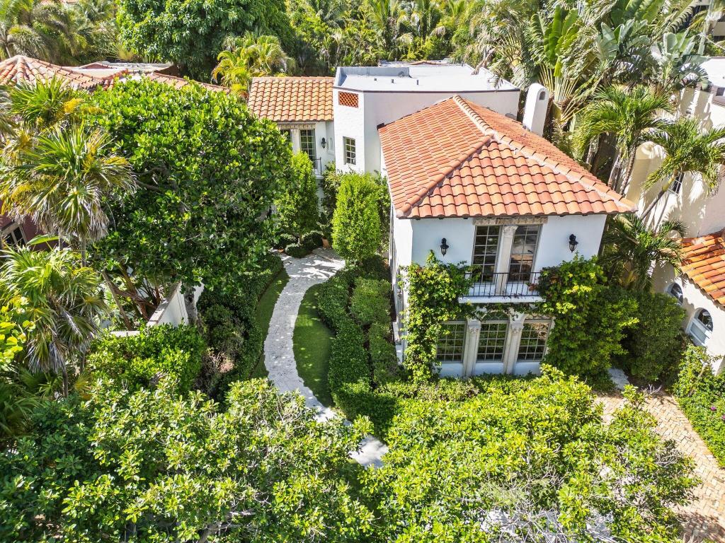 123 Australian Avenue