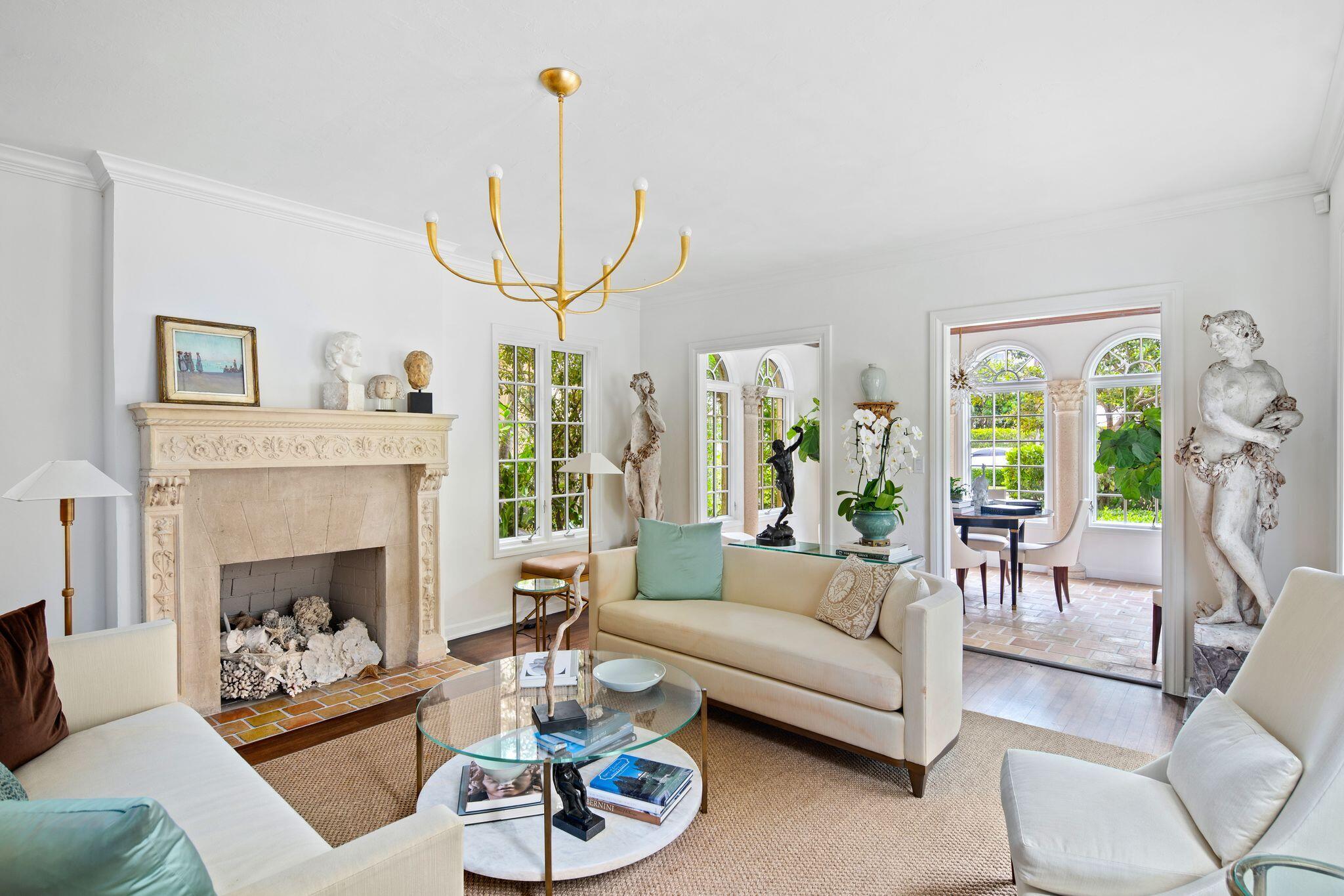 123 Australian Avenue