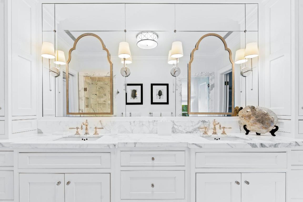 123 Australian Avenue