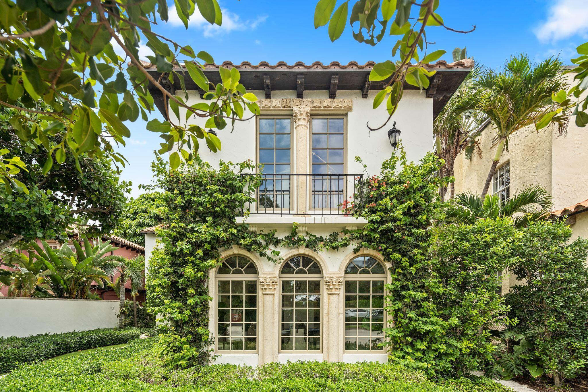 123 Australian Avenue