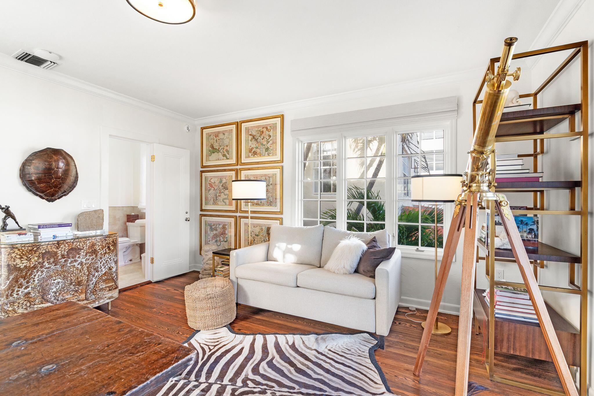 123 Australian Avenue