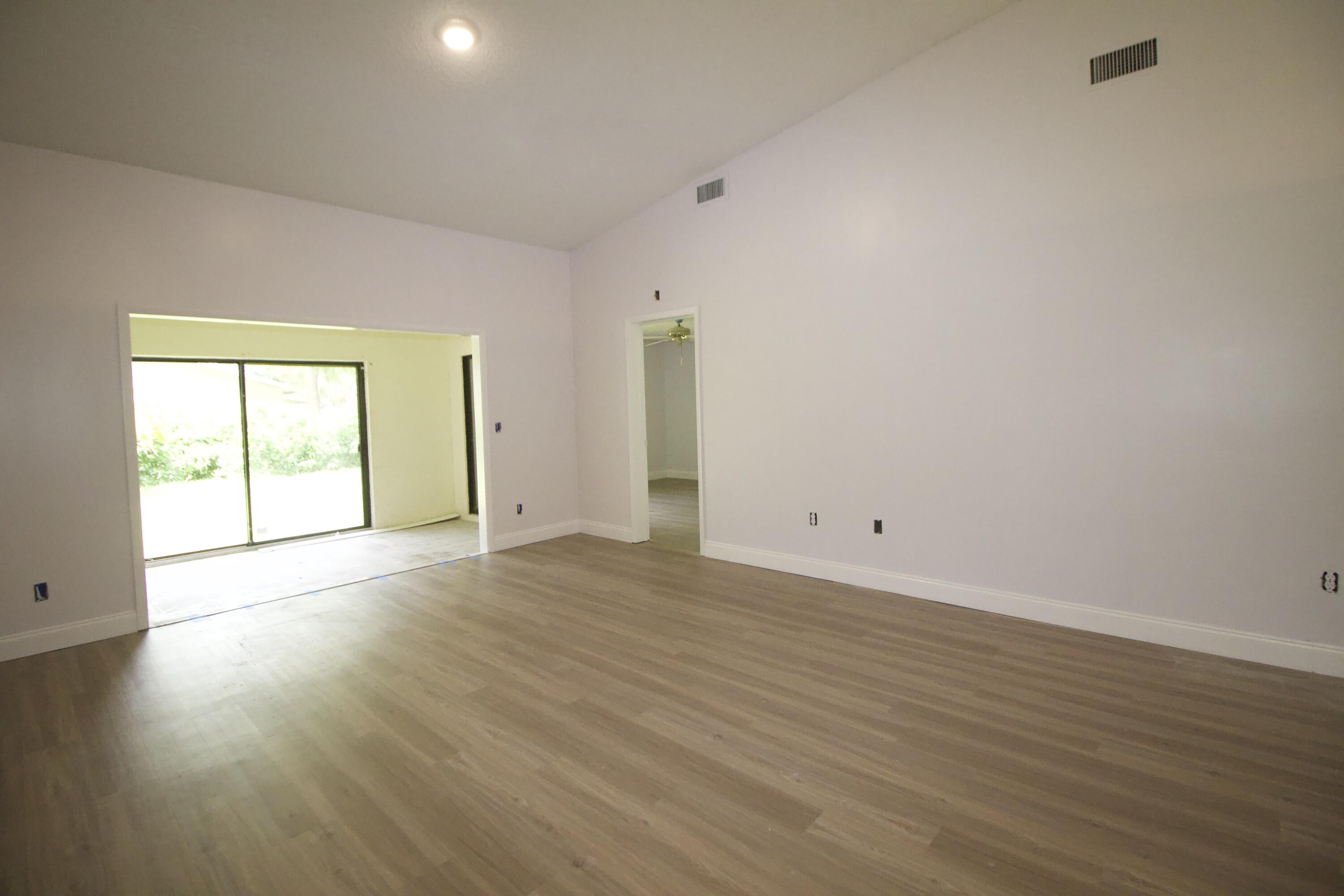 3845 Park Lane Villas