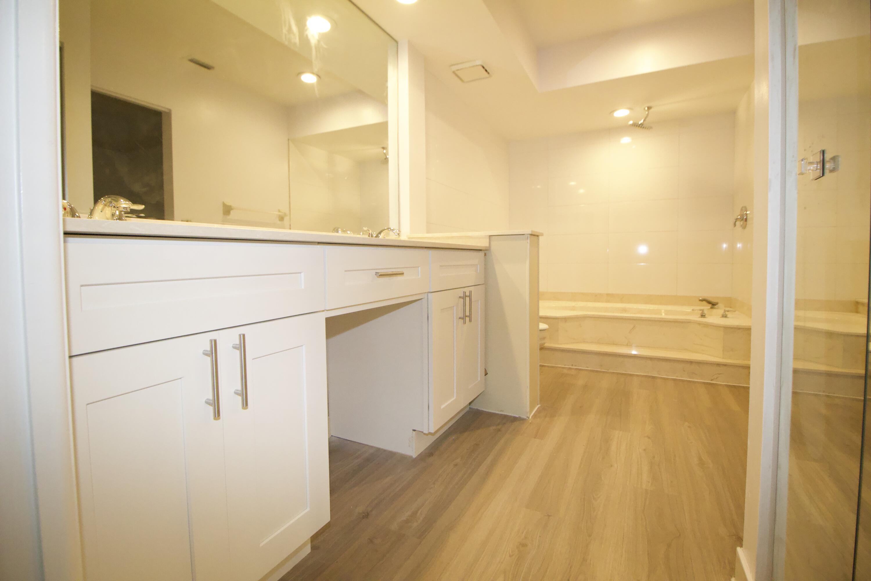 3845 Park Lane Villas