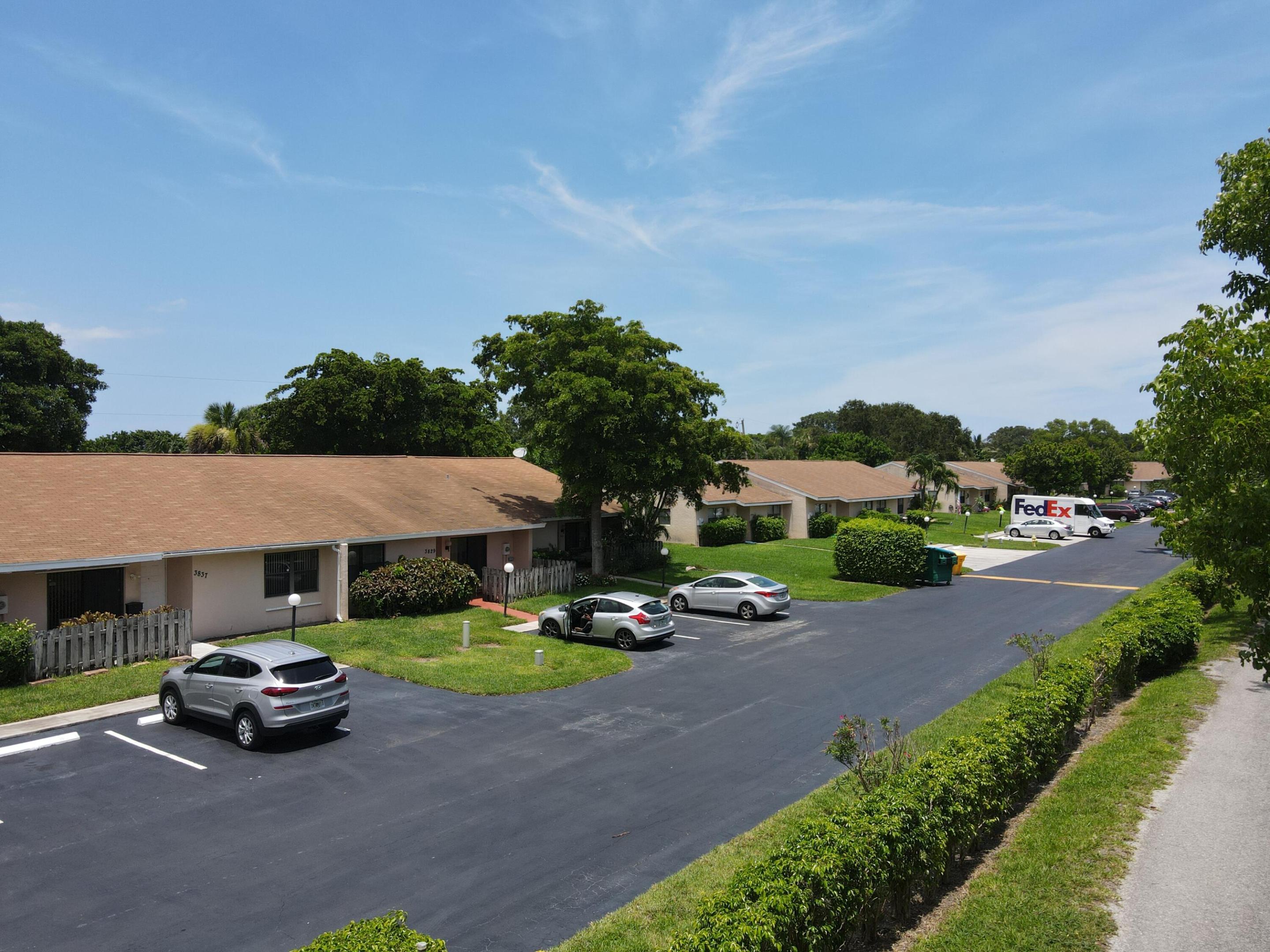 3845 Park Lane Villas