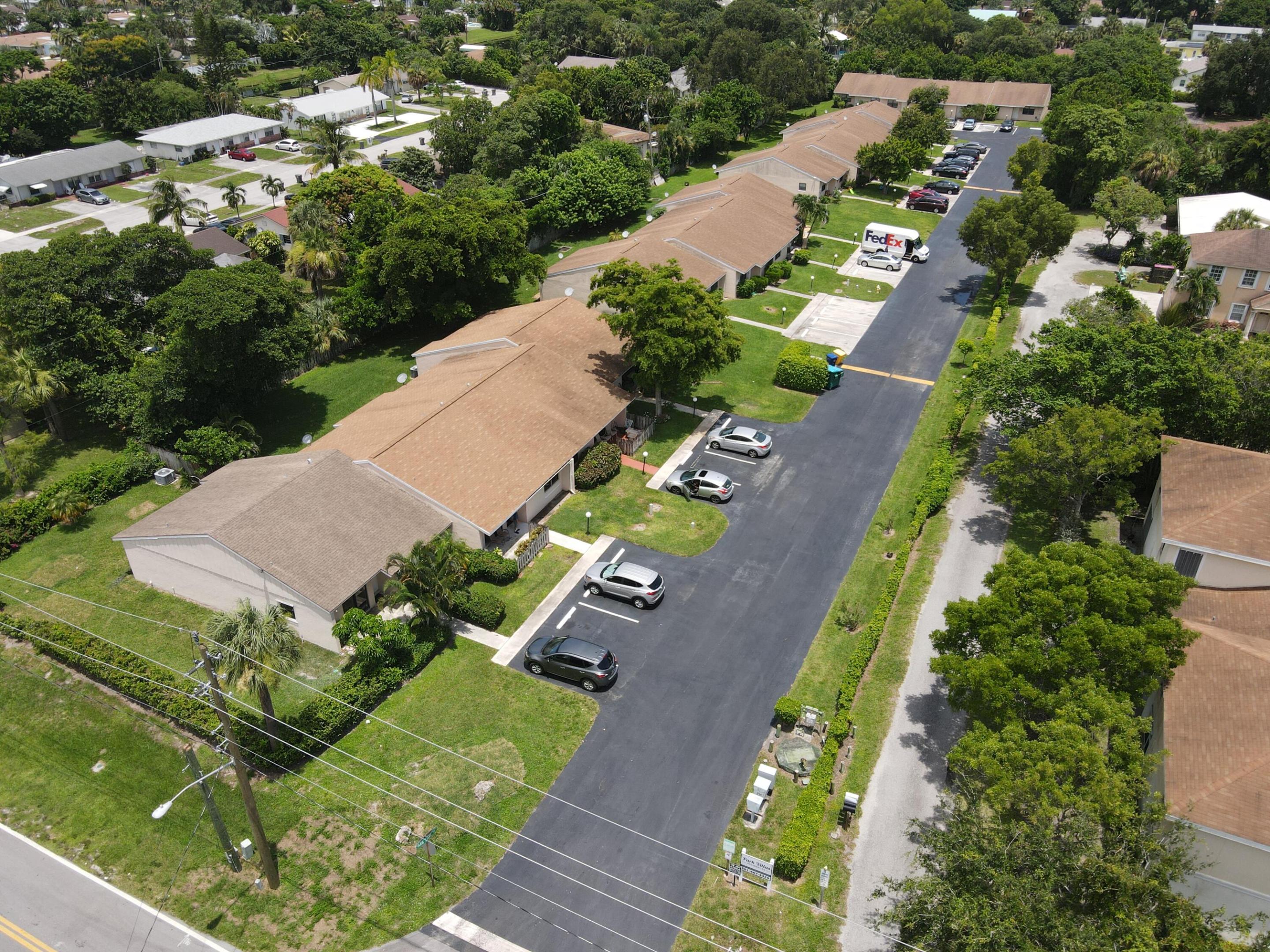 3845 Park Lane Villas