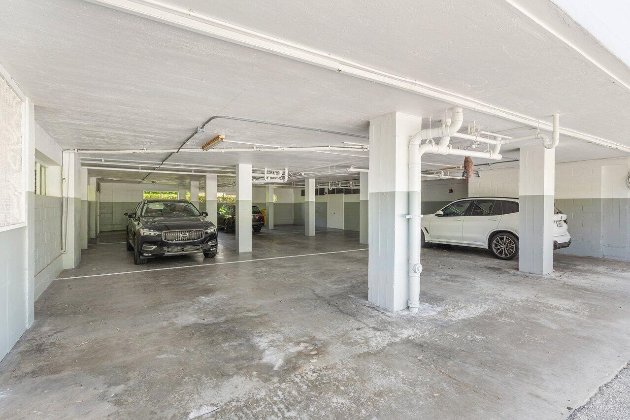 455 Australian Avenue 3d