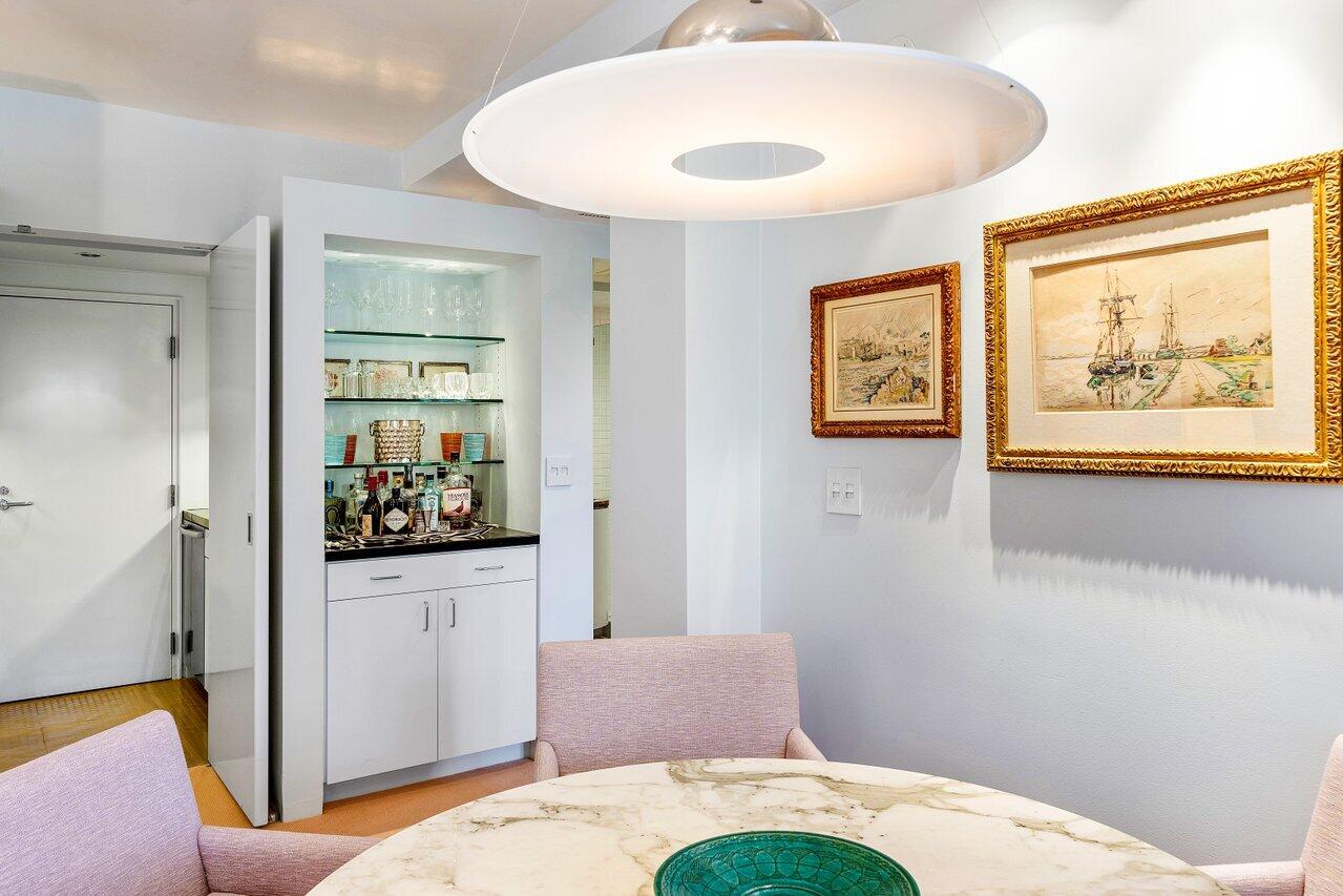 455 Australian Avenue 3d