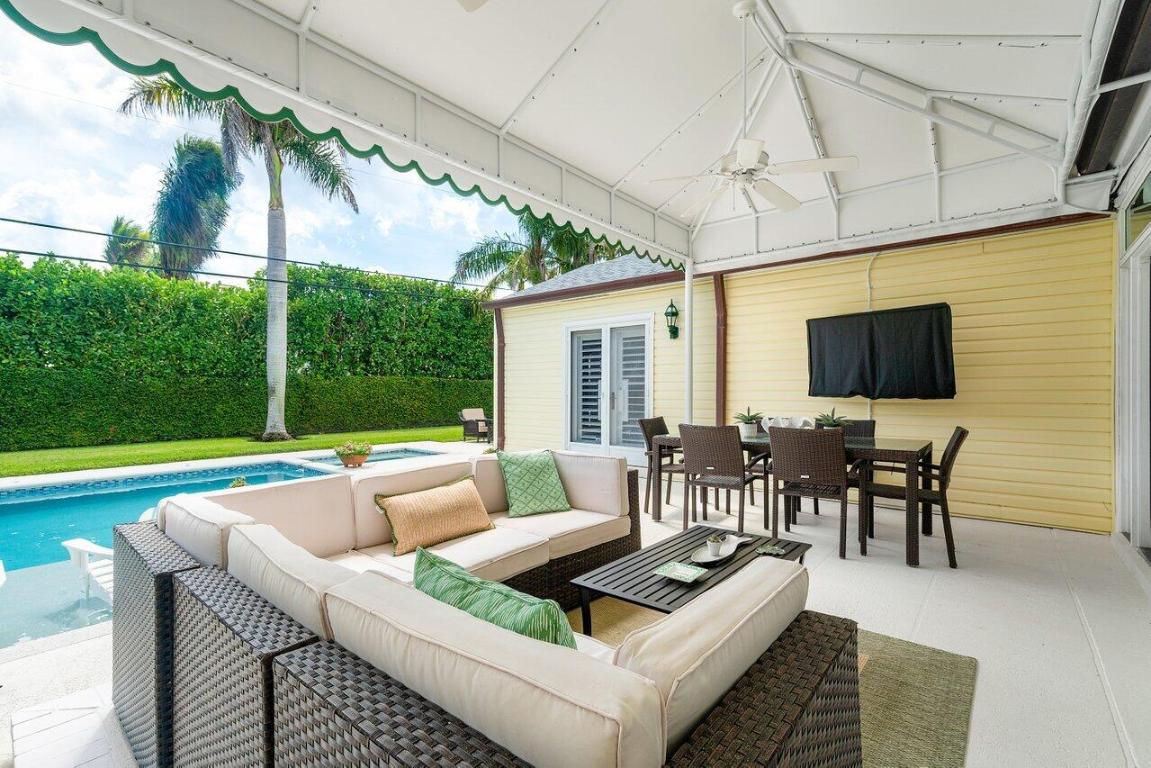 240 Miraflores Drive