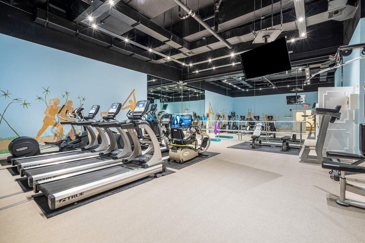 100 Worth Avenue 320