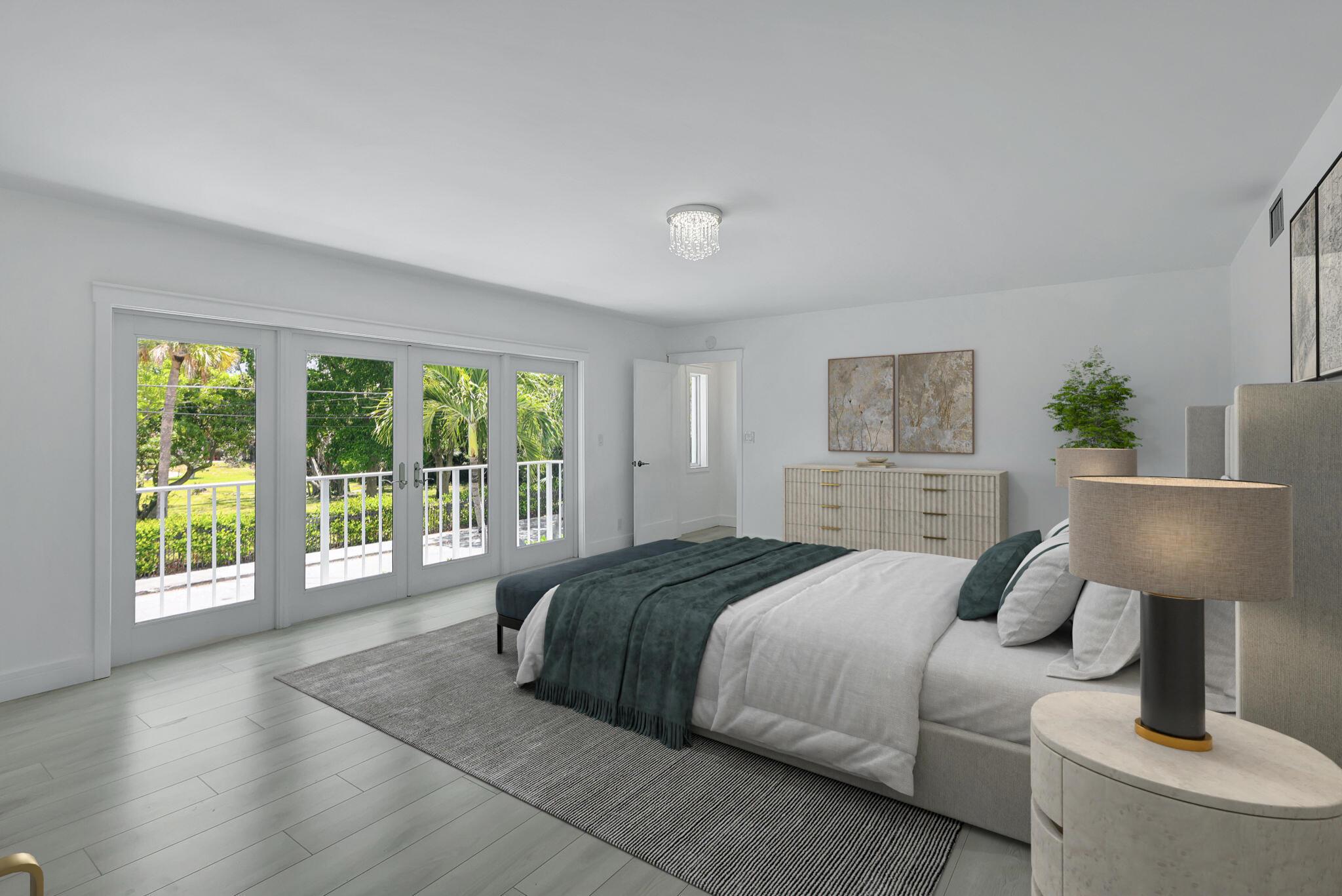 531 S Lakeside Drive