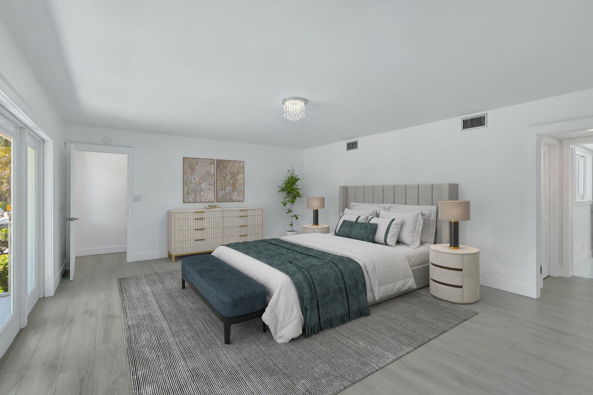 531 S Lakeside Drive