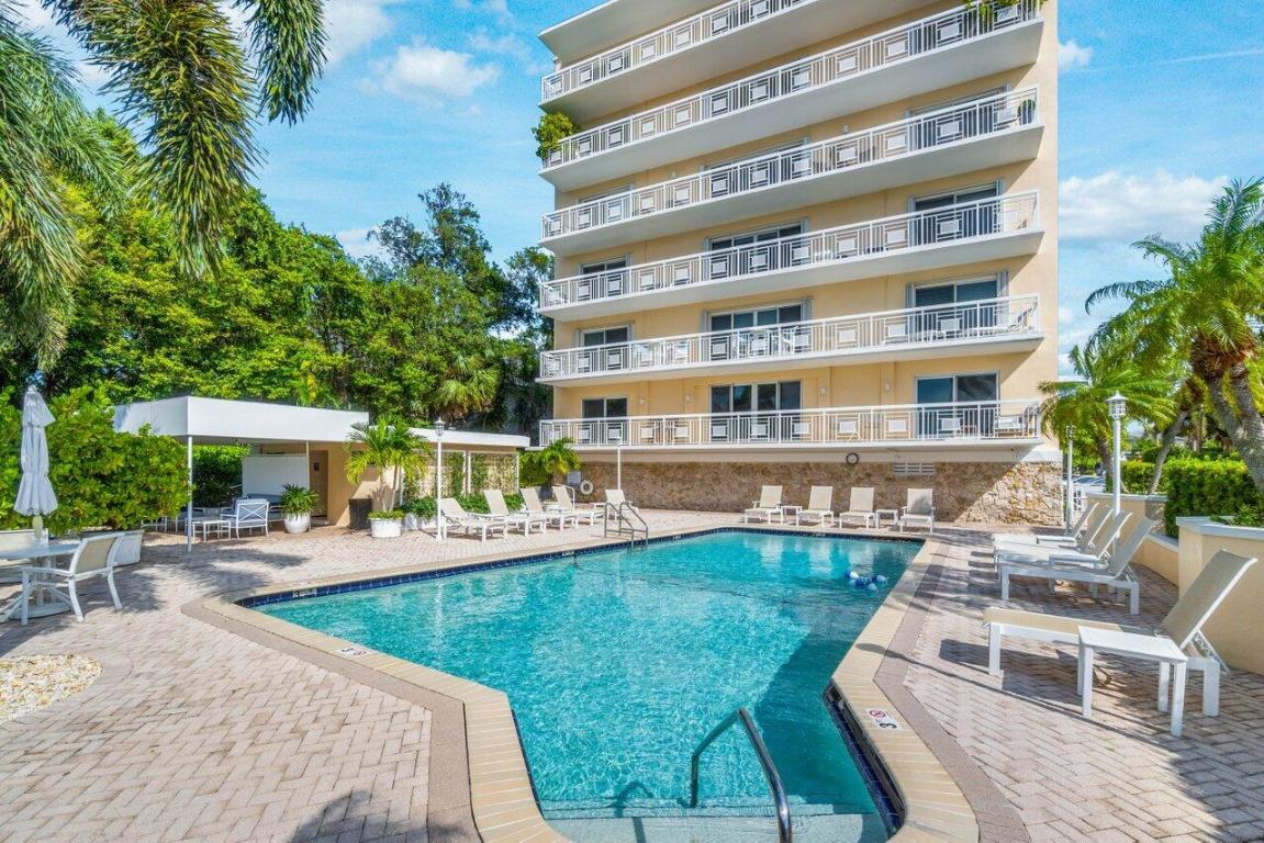 250 Bradley Place 602