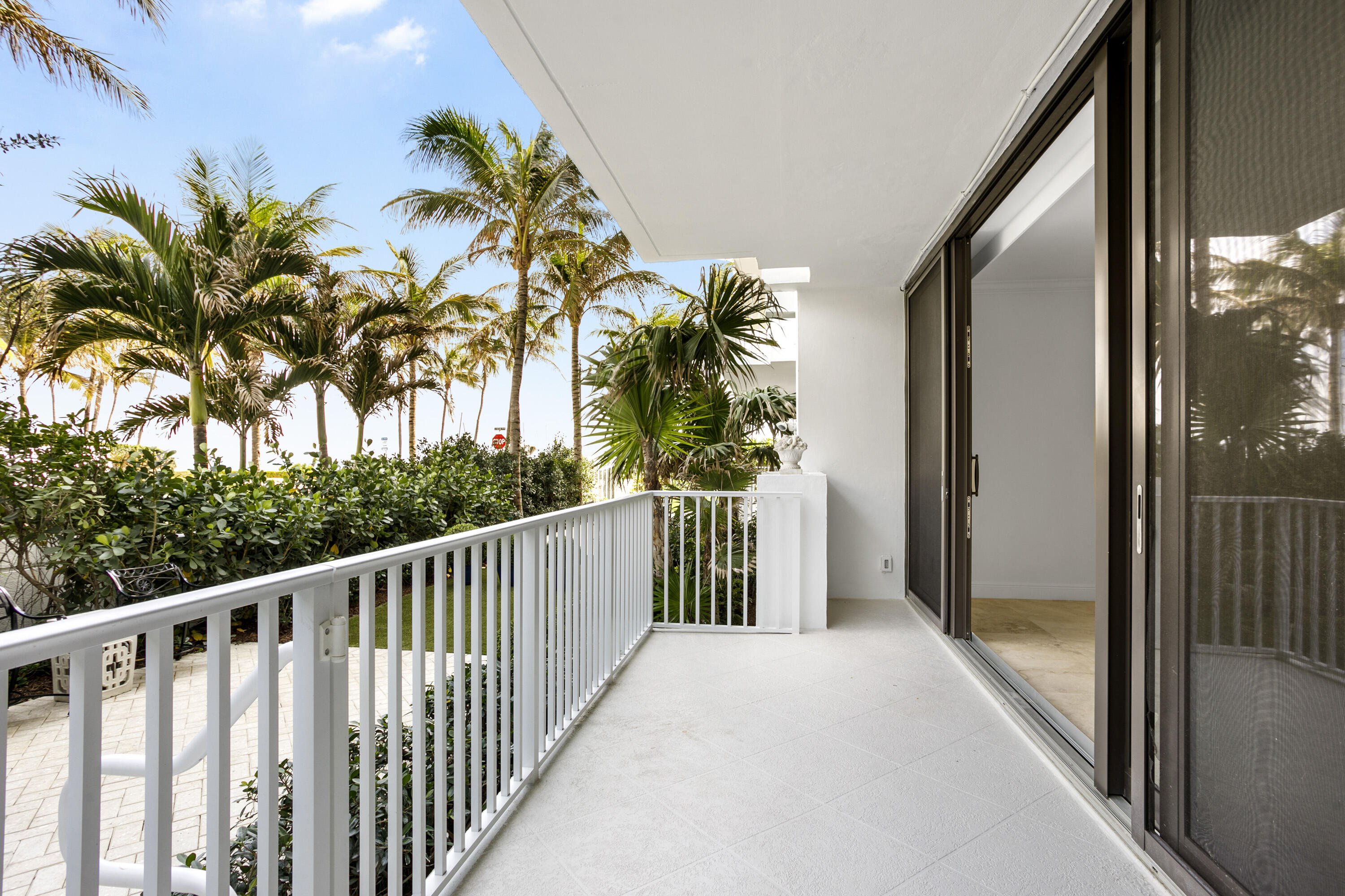 330 S Ocean Boulevard E1