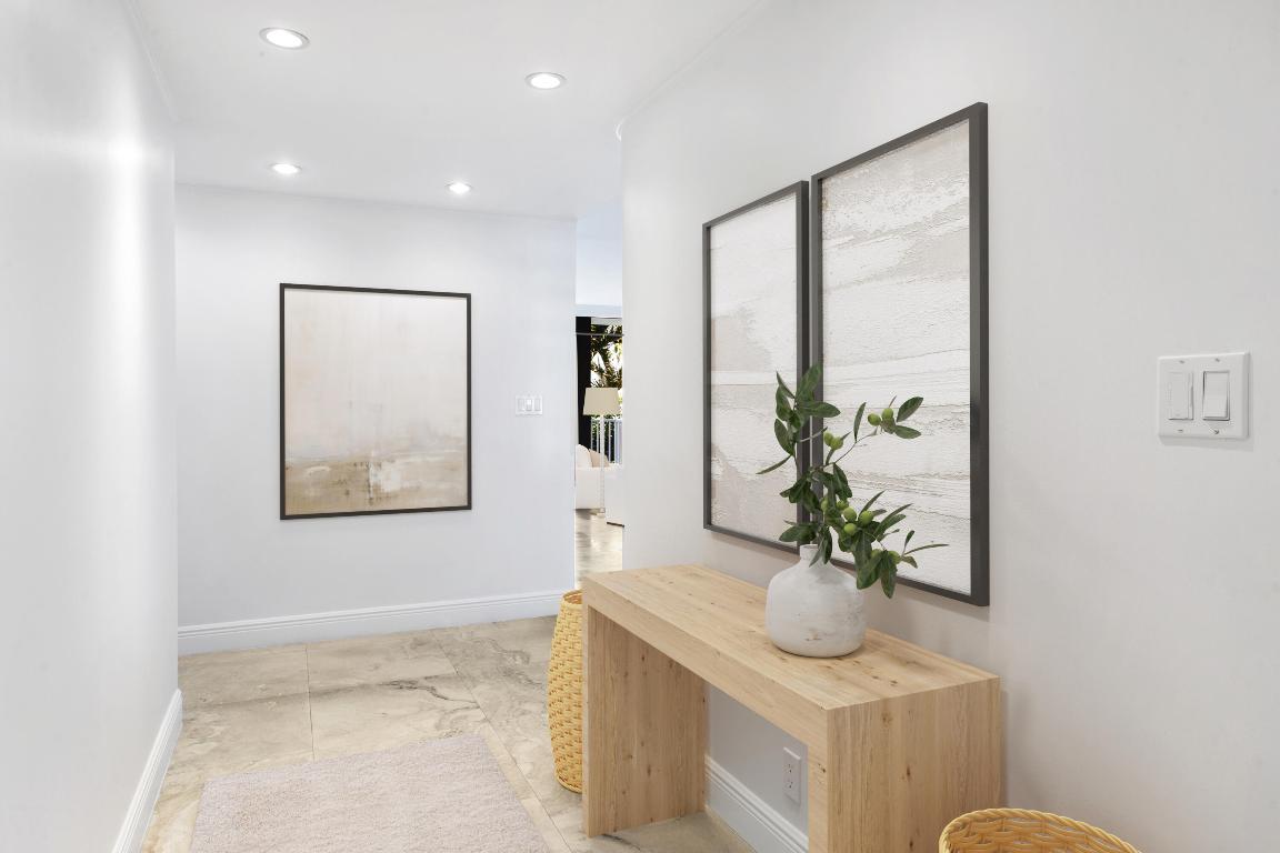 330 S Ocean Boulevard E1