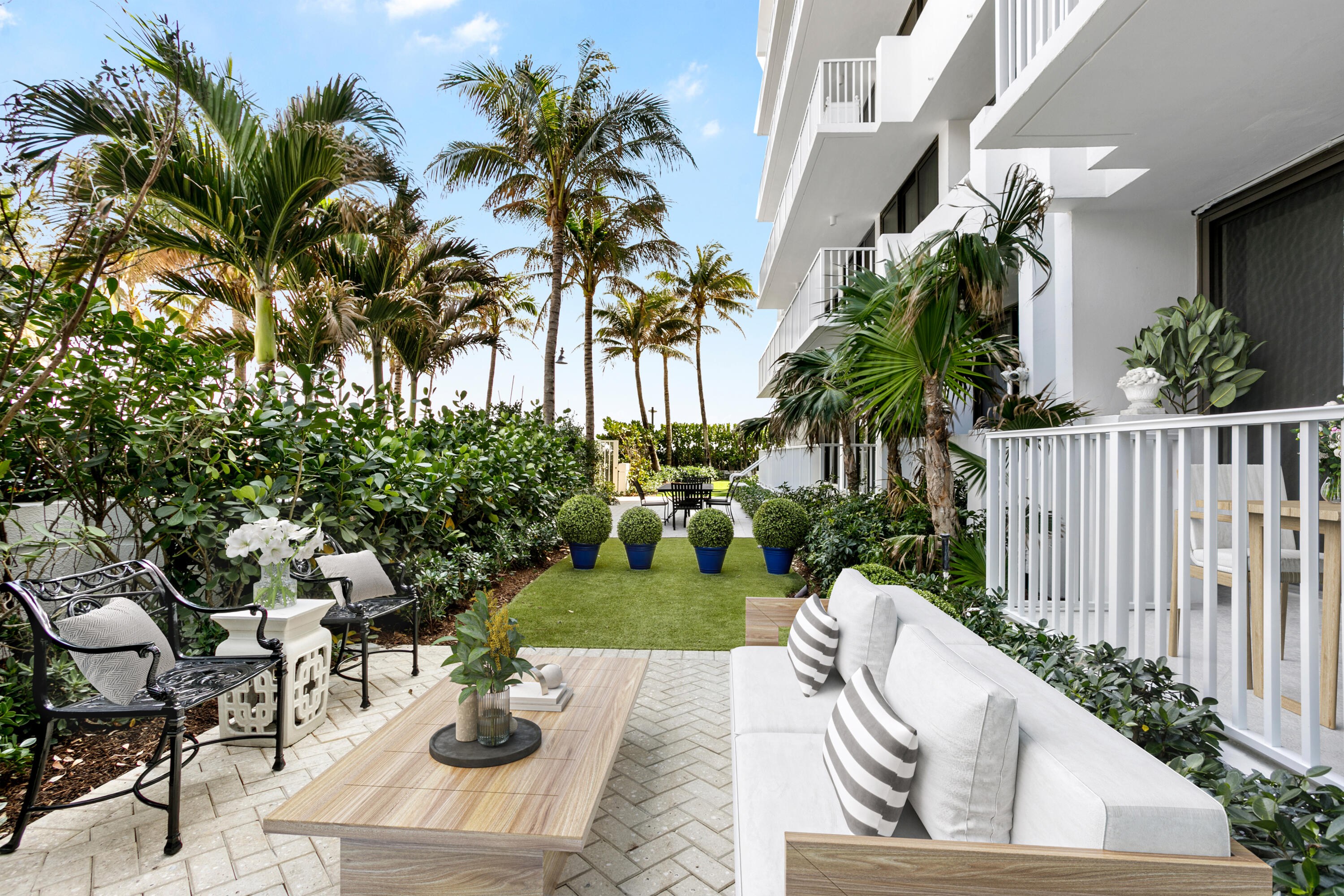 330 S Ocean Boulevard E1