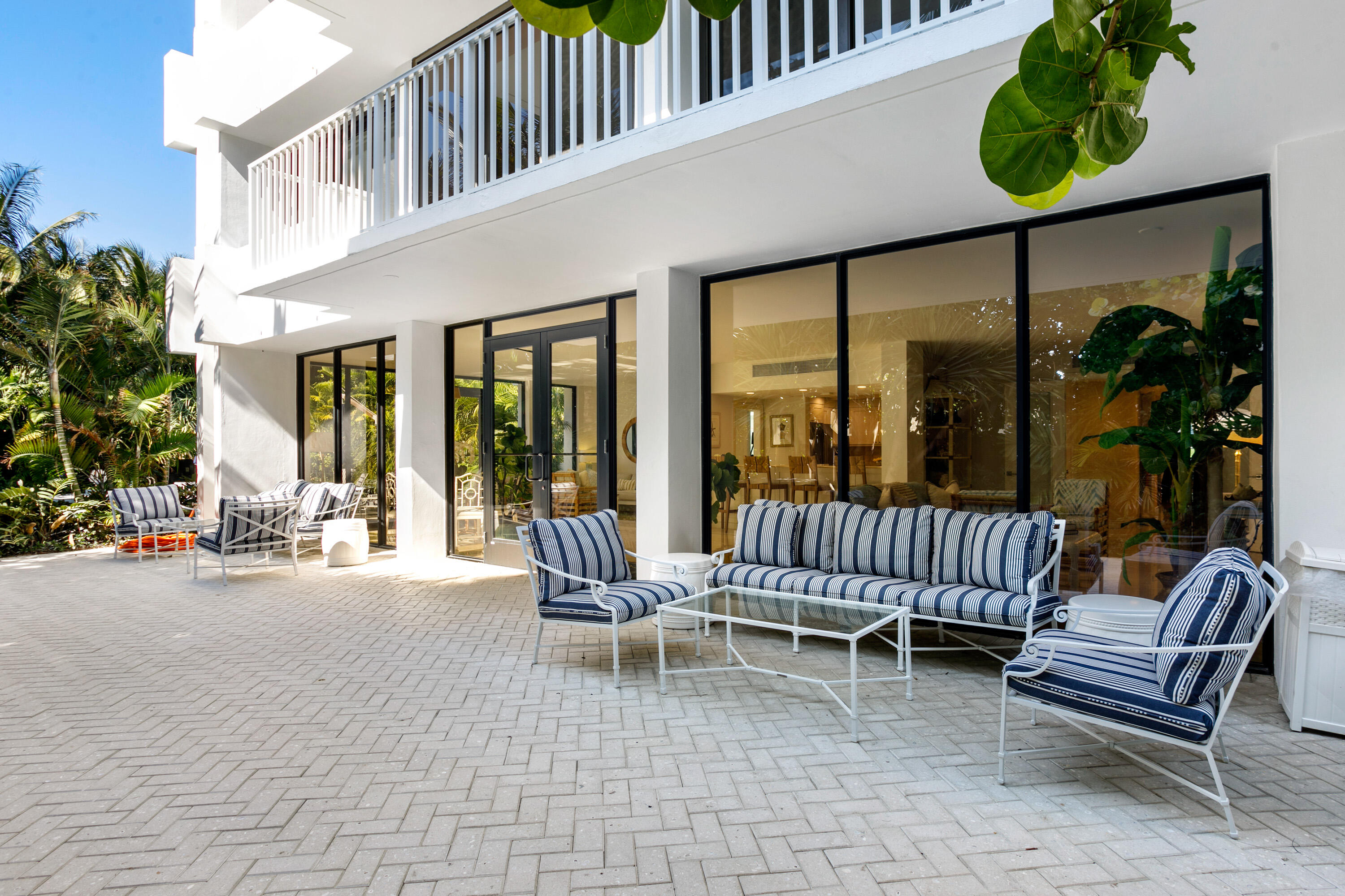 330 S Ocean Boulevard E1