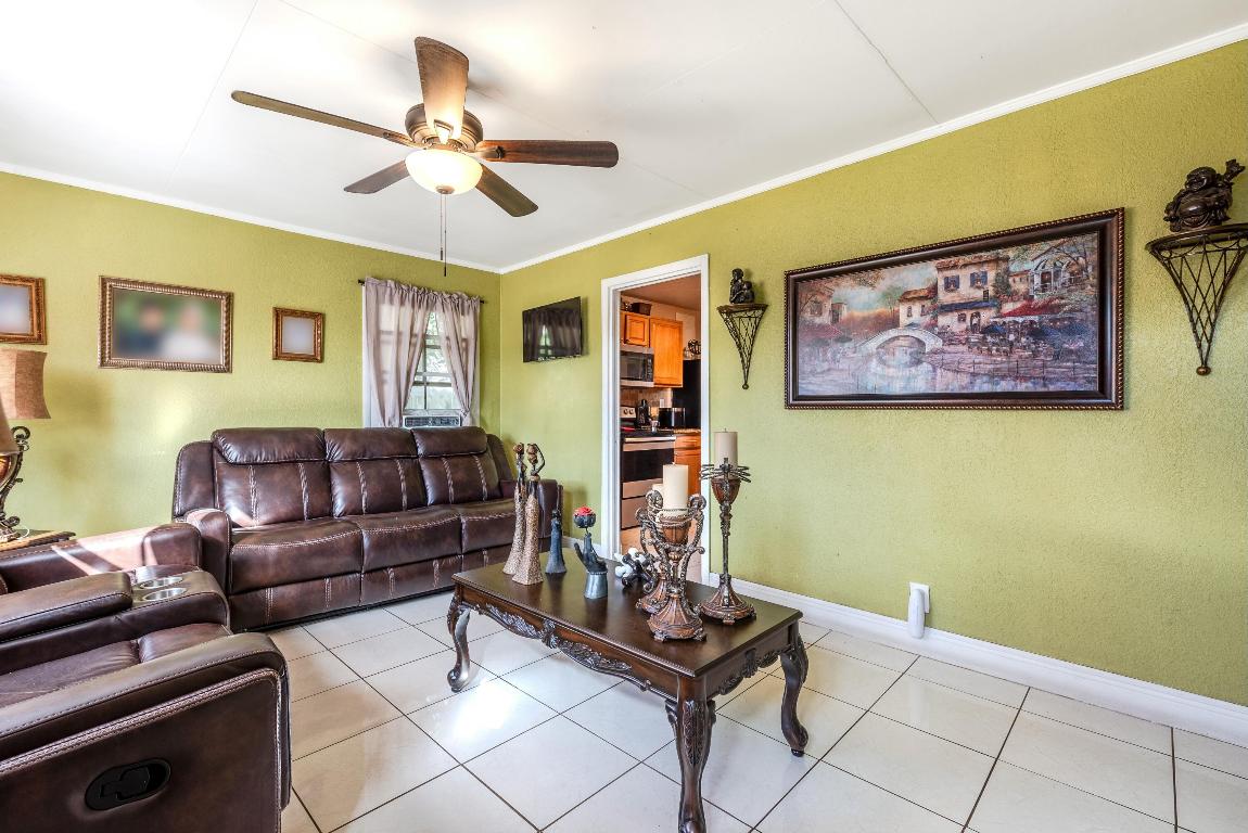 801 Summit Boulevard