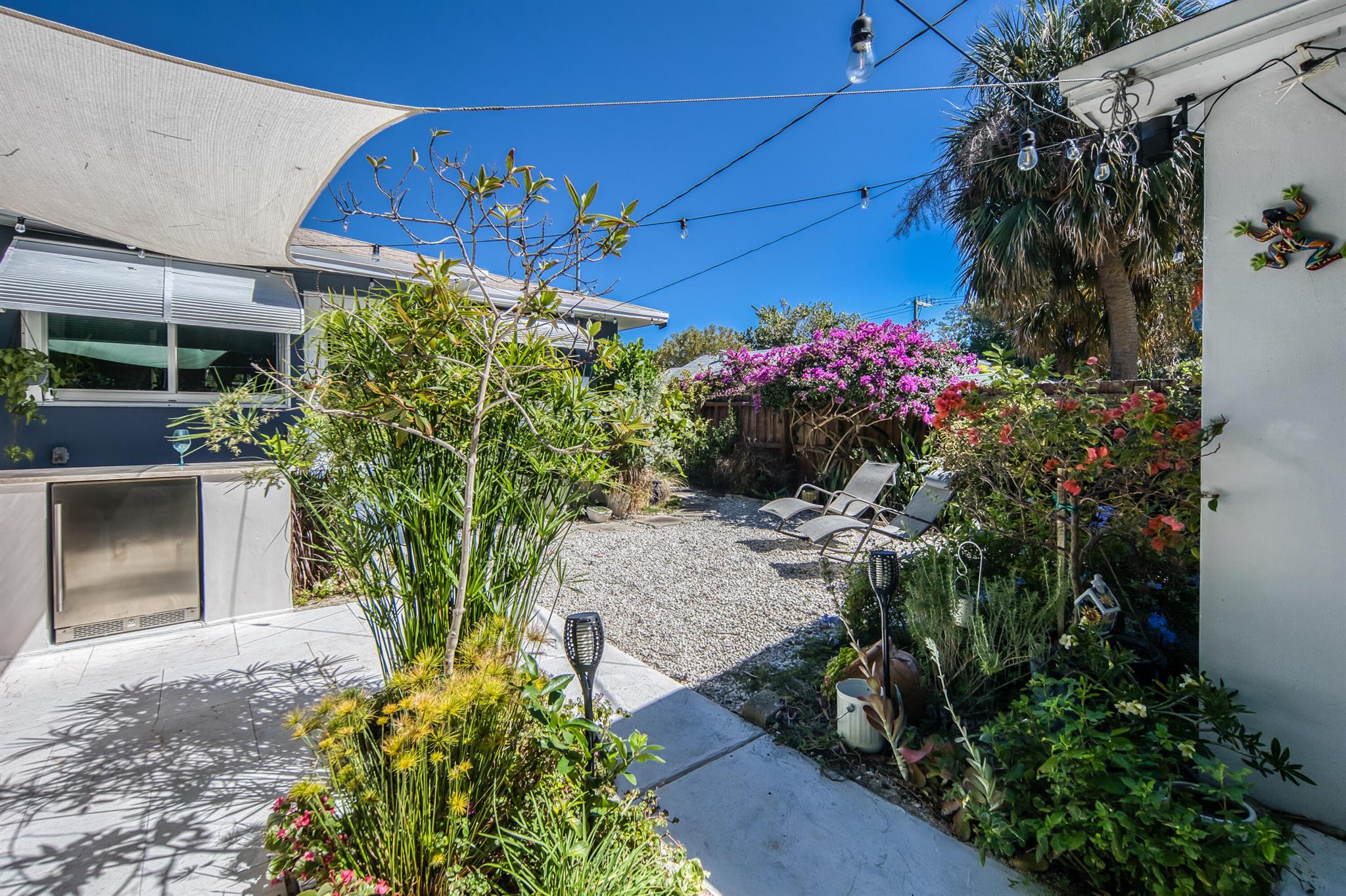 219 S L Street